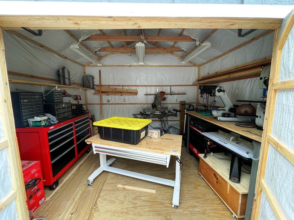 NORTH SHORE - Residential