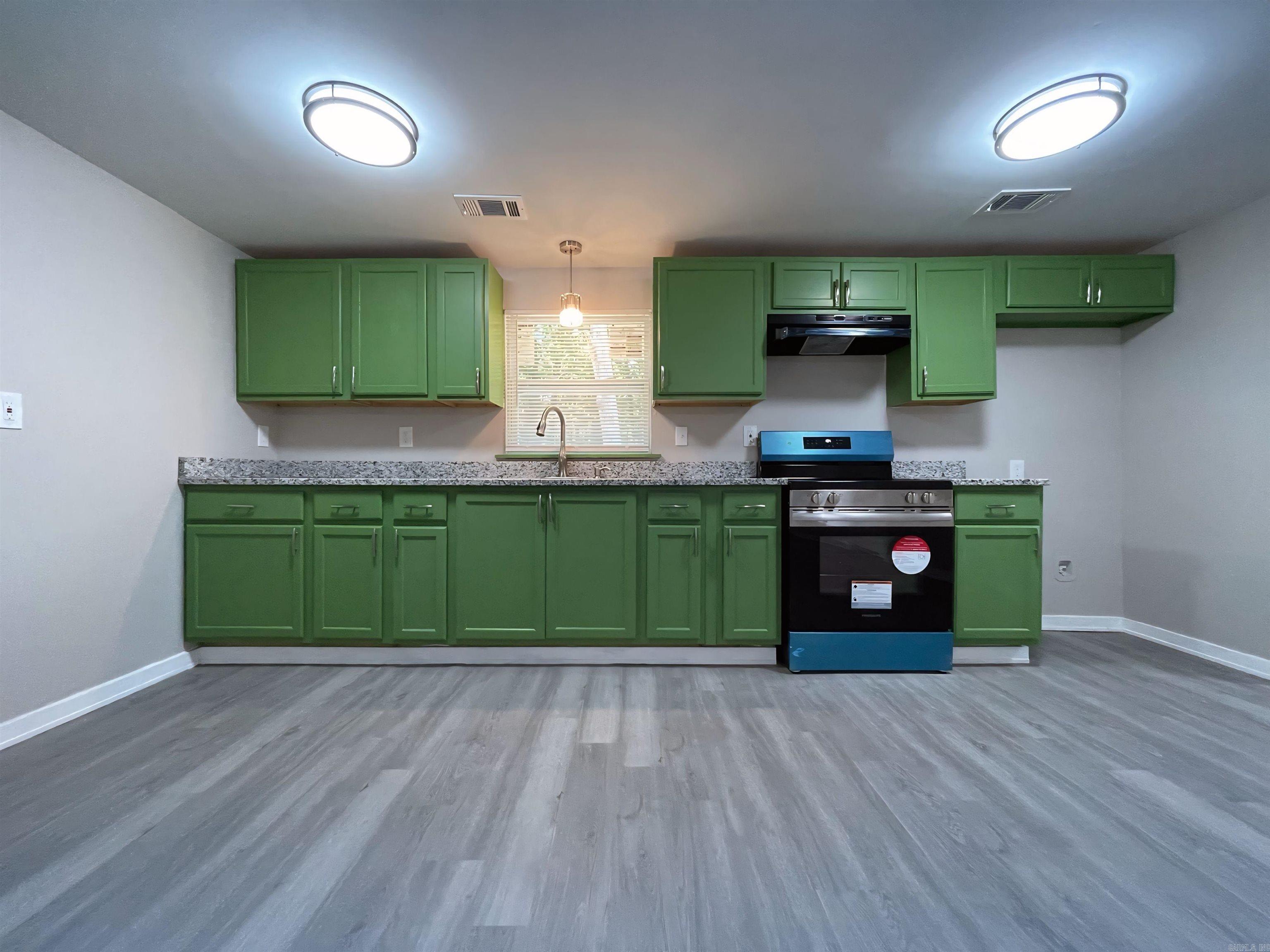 ORIGINAL TOWN-HASKELL - Residential