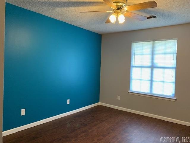 PEACOCK - Residential