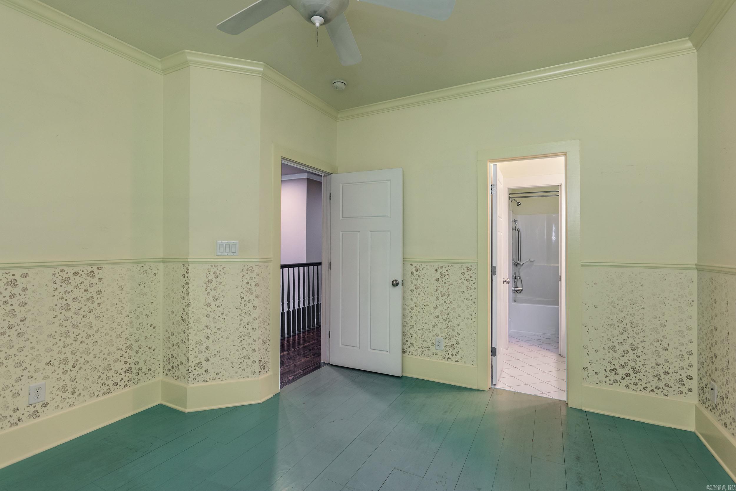 CHENAL VALLEY EPERNAY PLACE - Residential