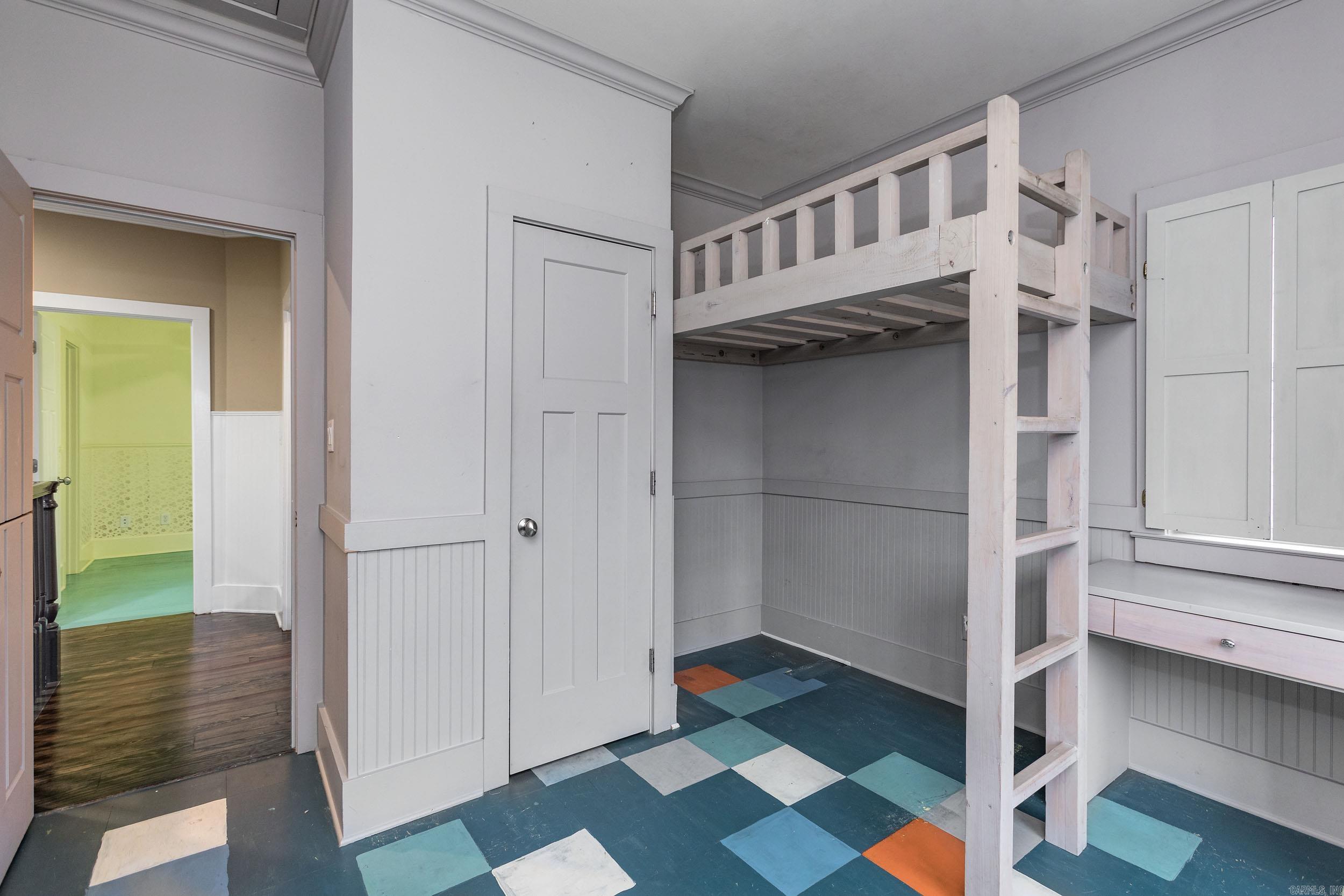 CHENAL VALLEY EPERNAY PLACE - Residential