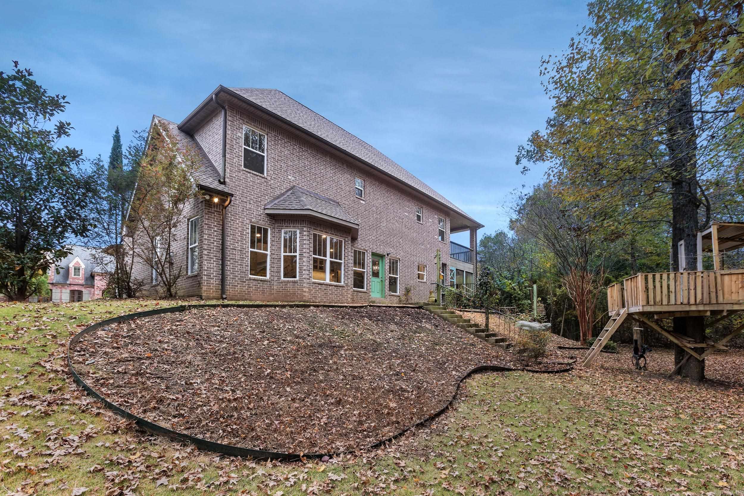 CHENAL VALLEY EPERNAY PLACE - Residential