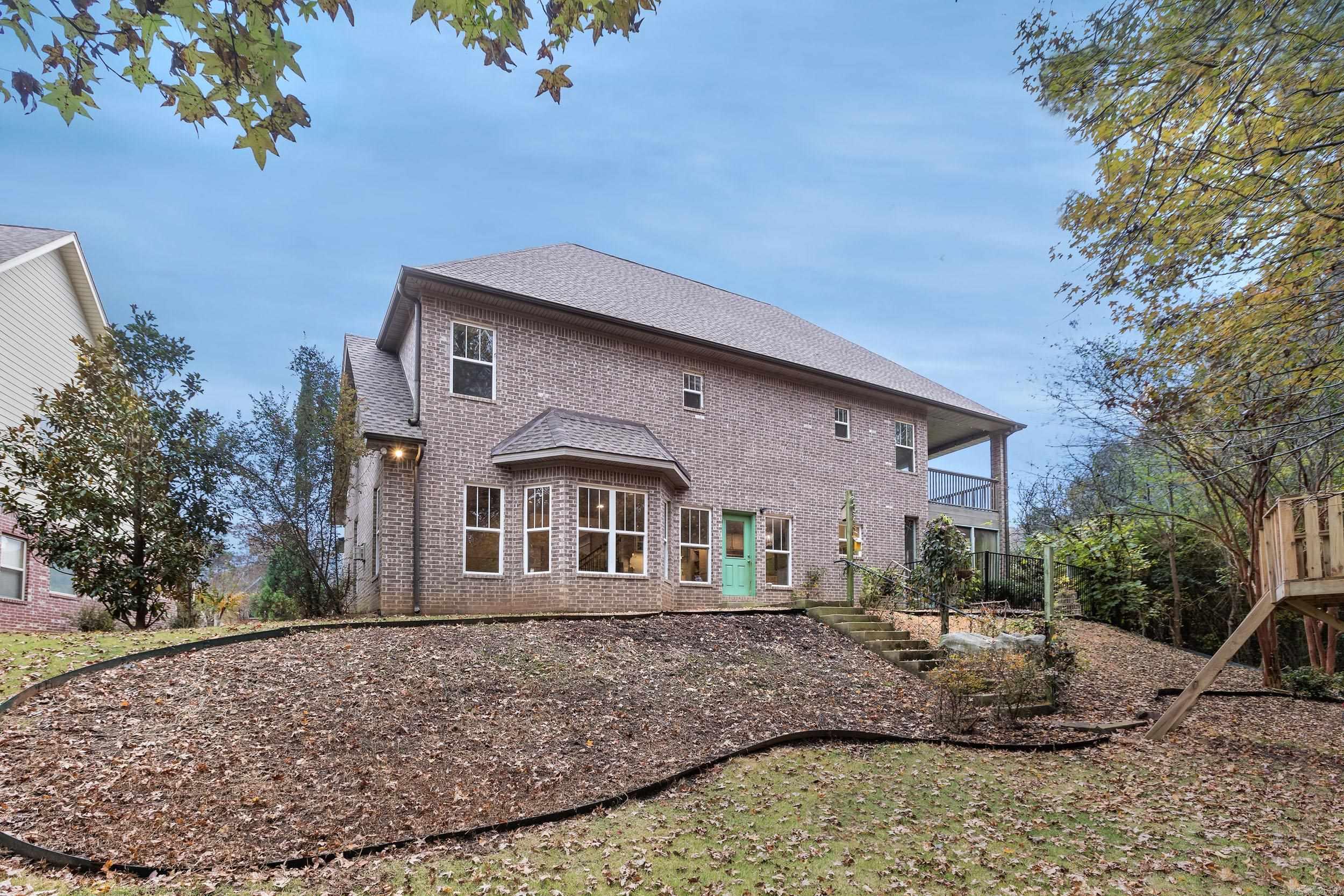 CHENAL VALLEY EPERNAY PLACE - Residential