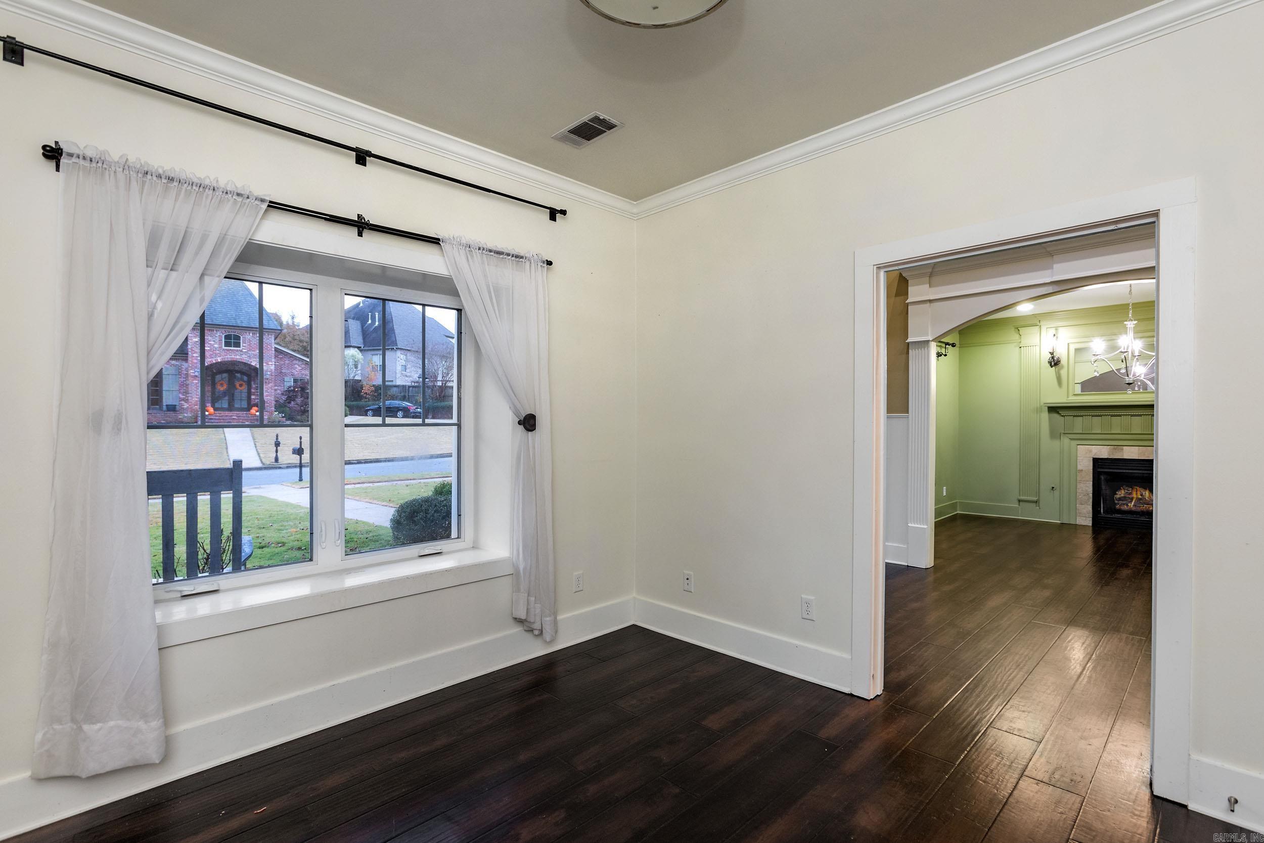 CHENAL VALLEY EPERNAY PLACE - Residential