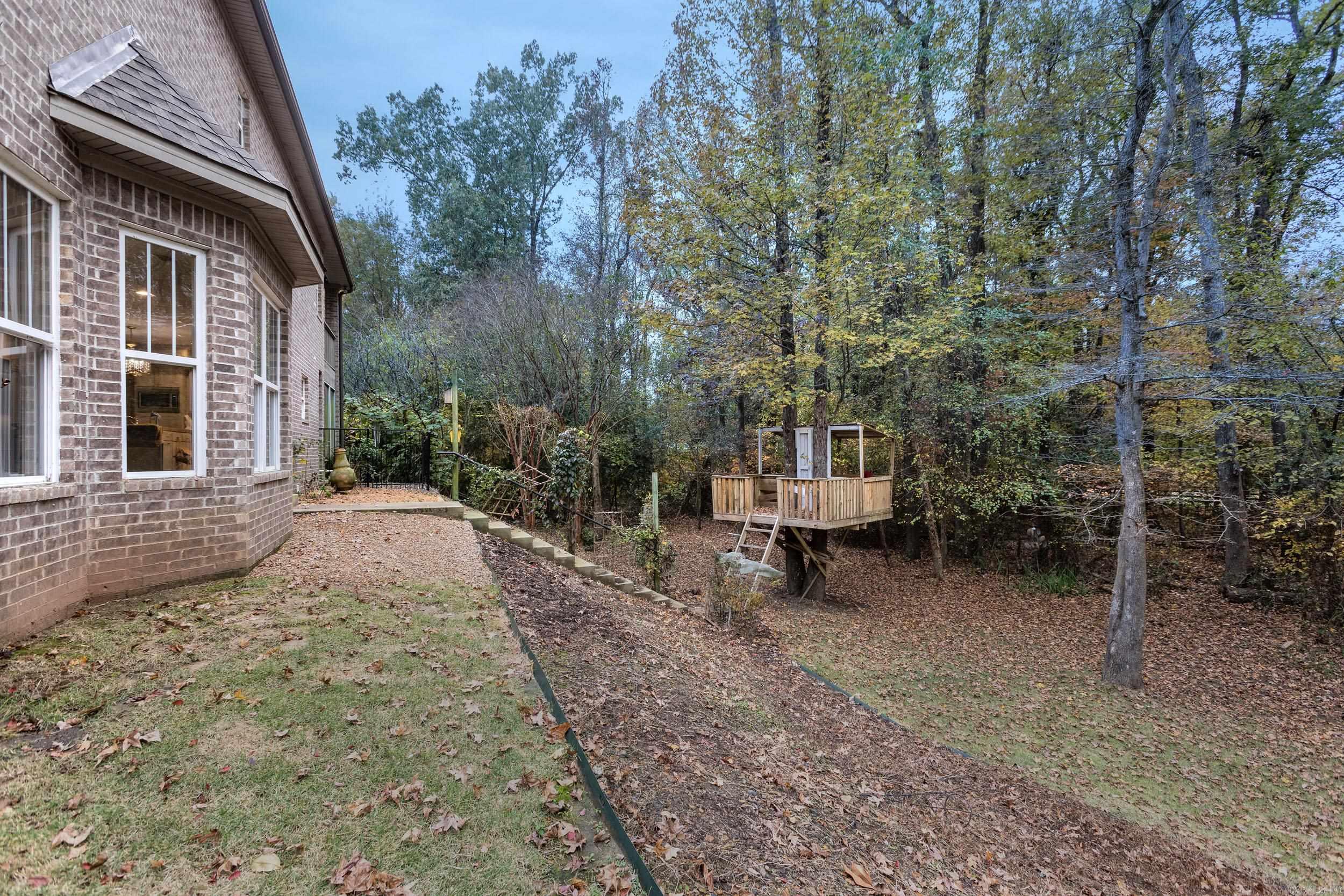 CHENAL VALLEY EPERNAY PLACE - Residential