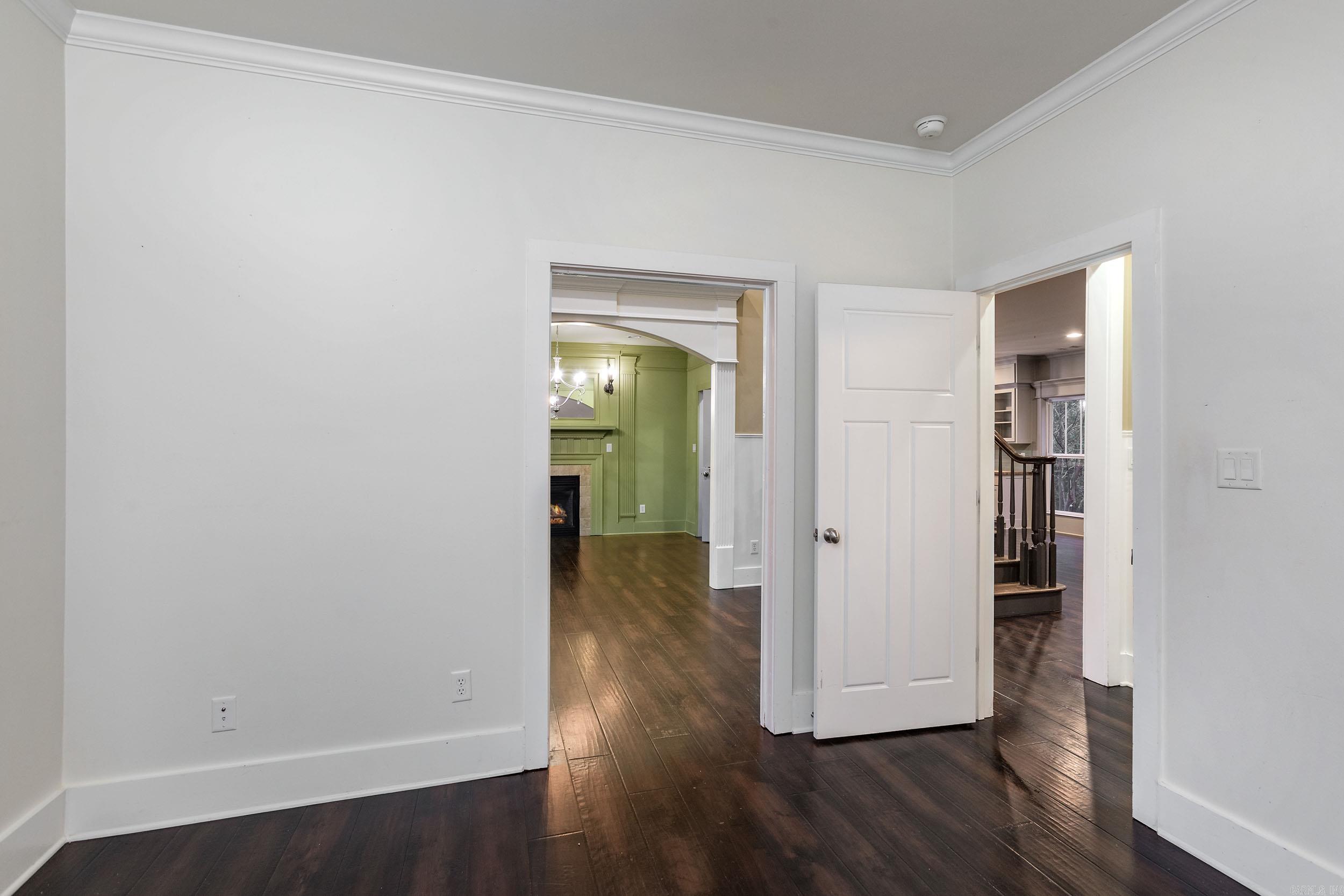 CHENAL VALLEY EPERNAY PLACE - Residential