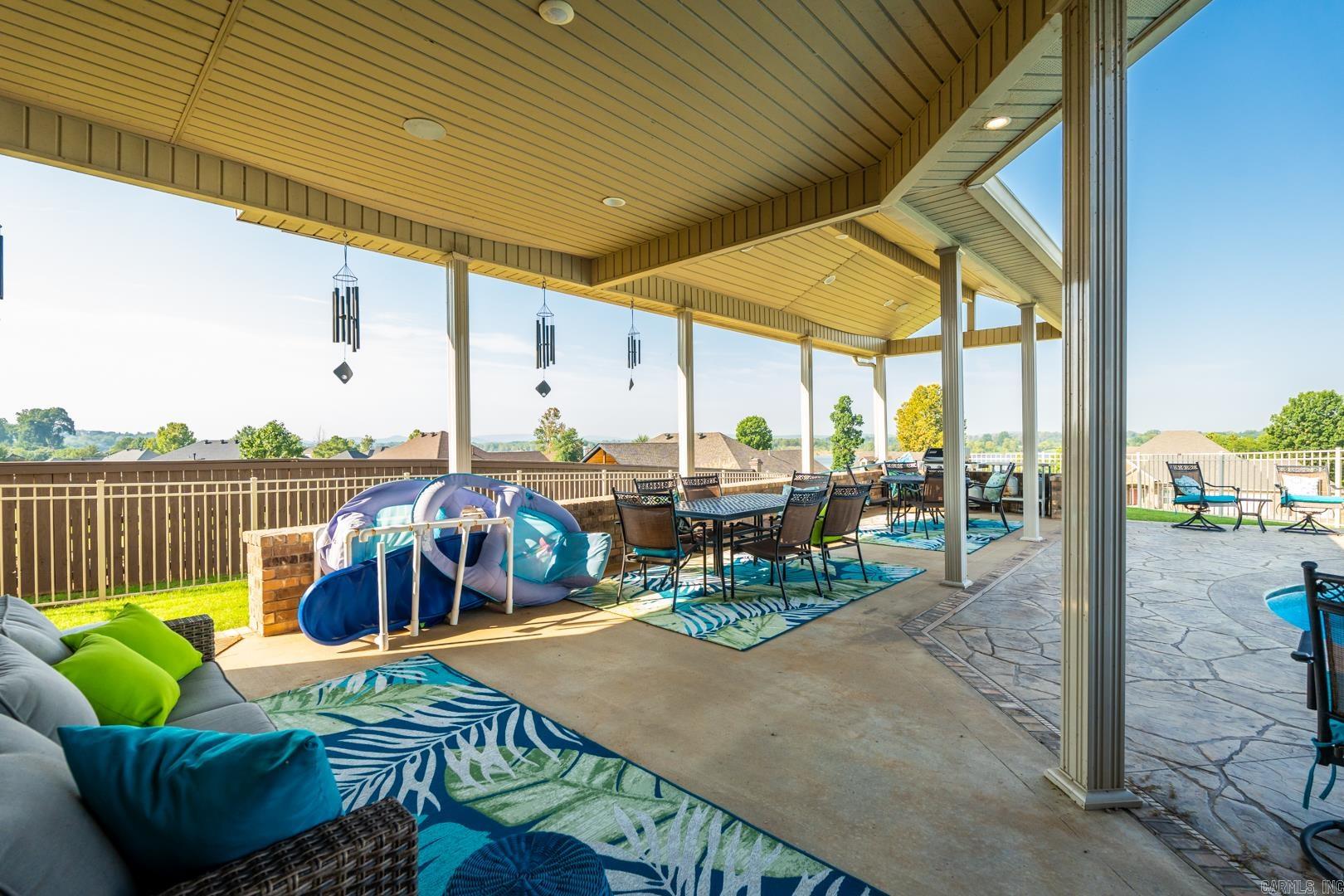 THE RIVER PLANTATION PH II - Residential