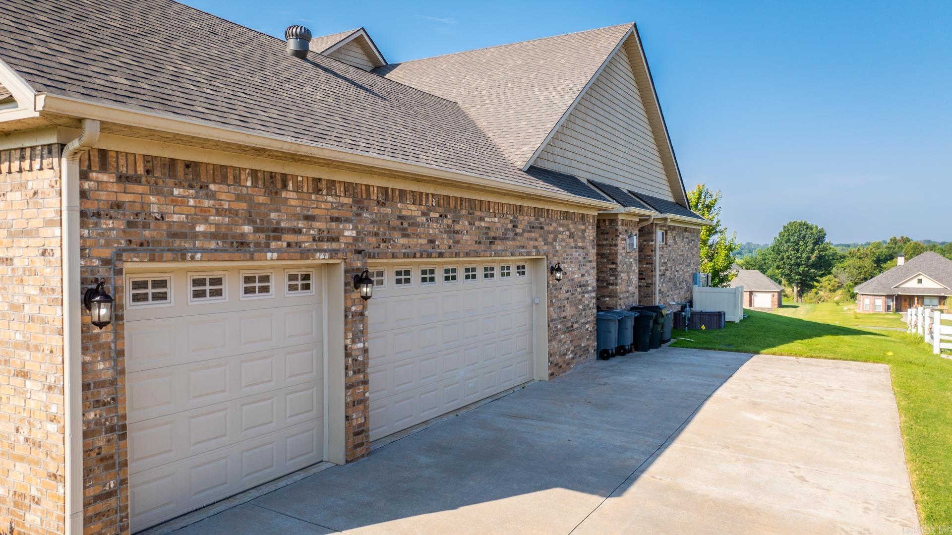 THE RIVER PLANTATION PH II - Residential