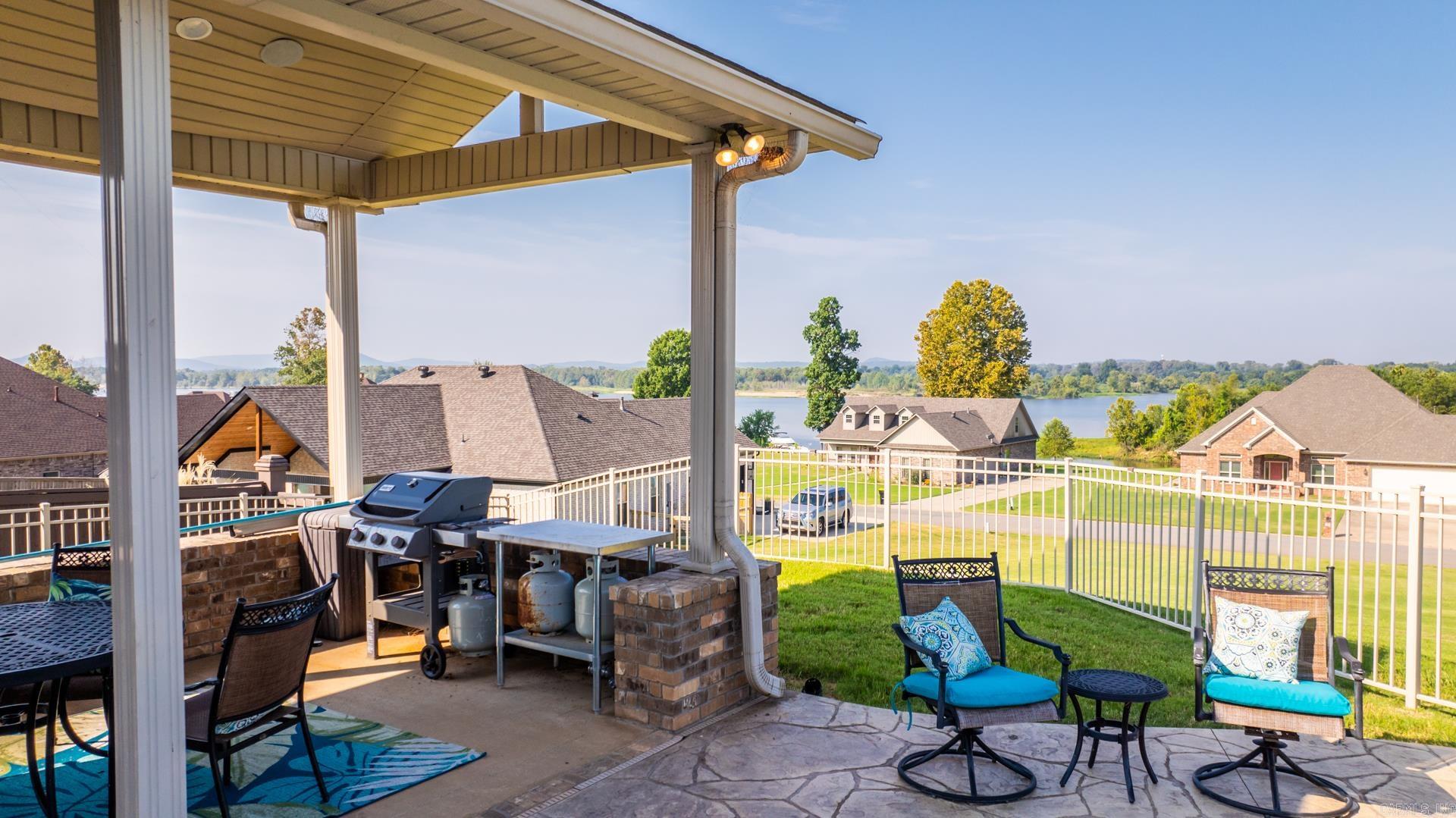 THE RIVER PLANTATION PH II - Residential