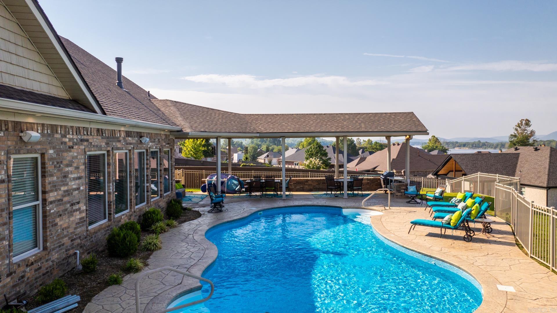 THE RIVER PLANTATION PH II - Residential