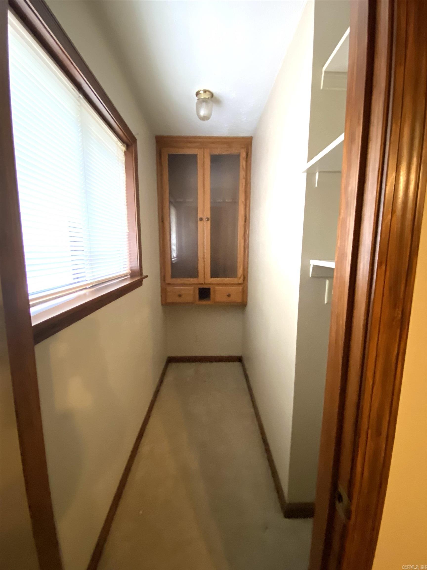 LAKE FOREST ESTATES - Residential