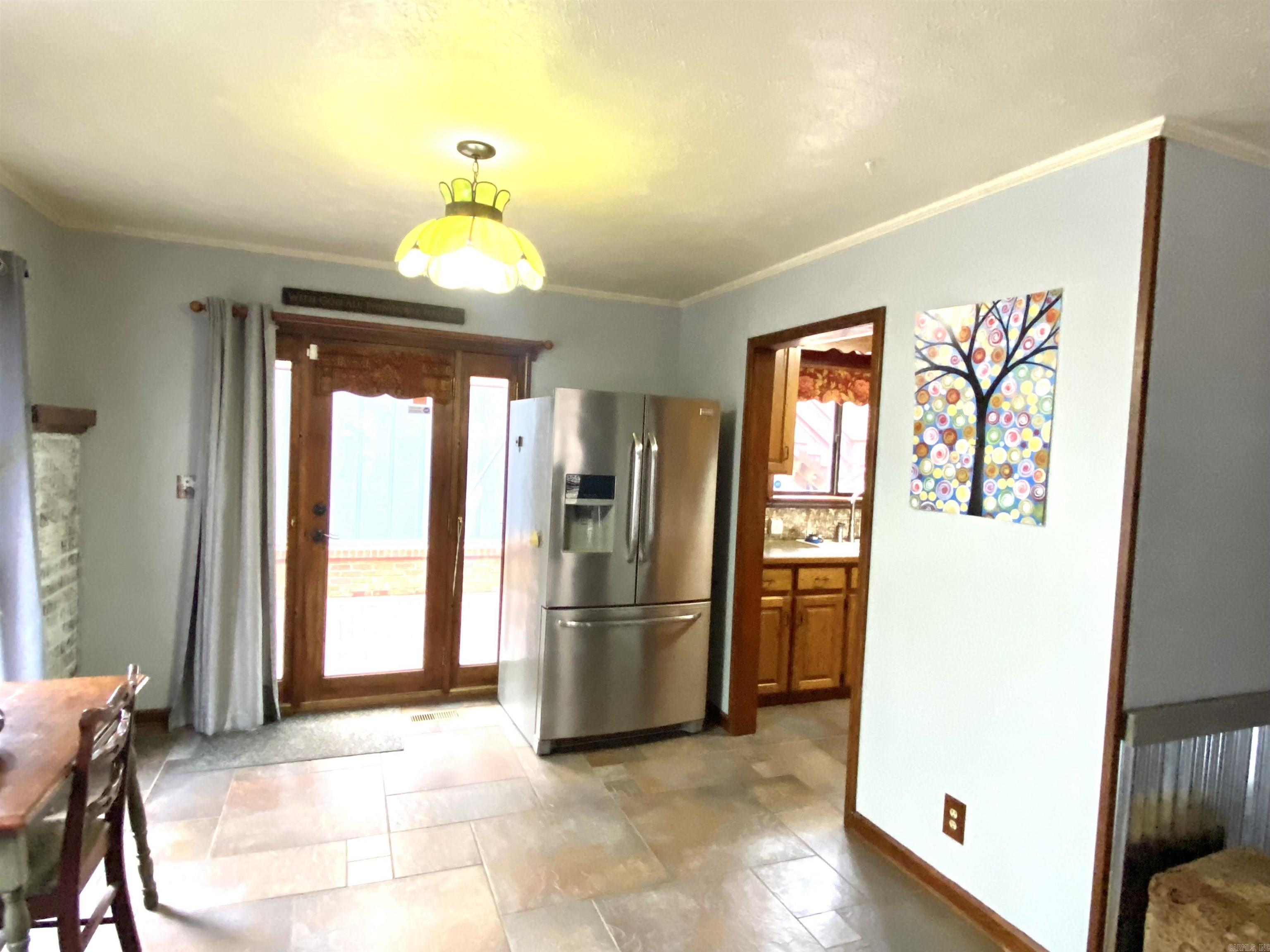 LAKE FOREST ESTATES - Residential