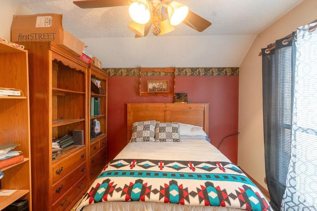 LAKE FOREST ESTATES - Residential