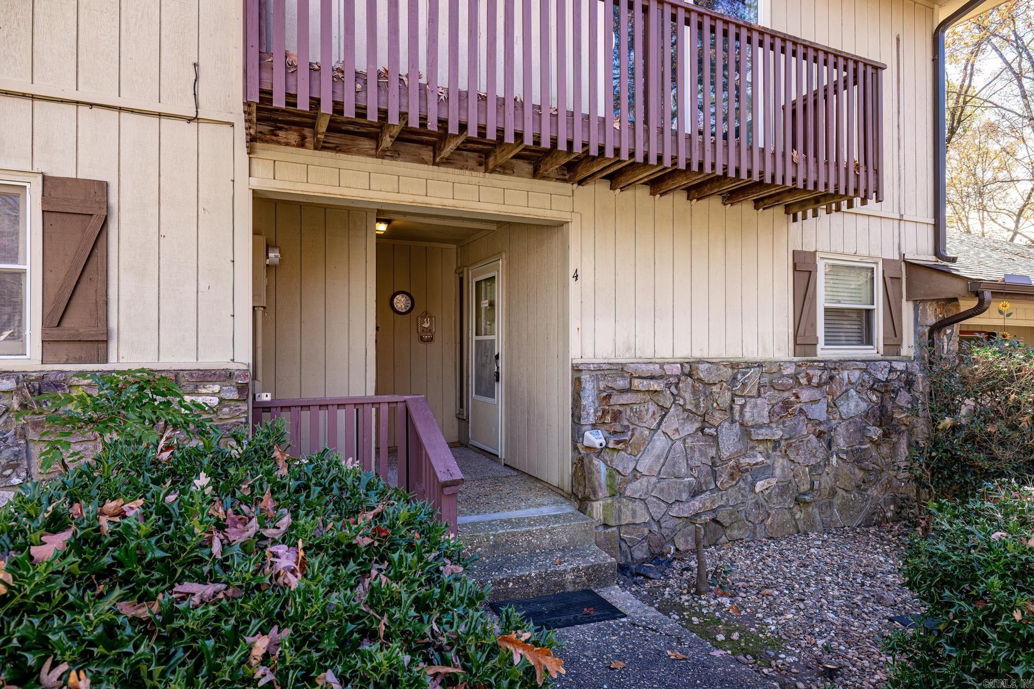 Coronado Courts #3 - Residential