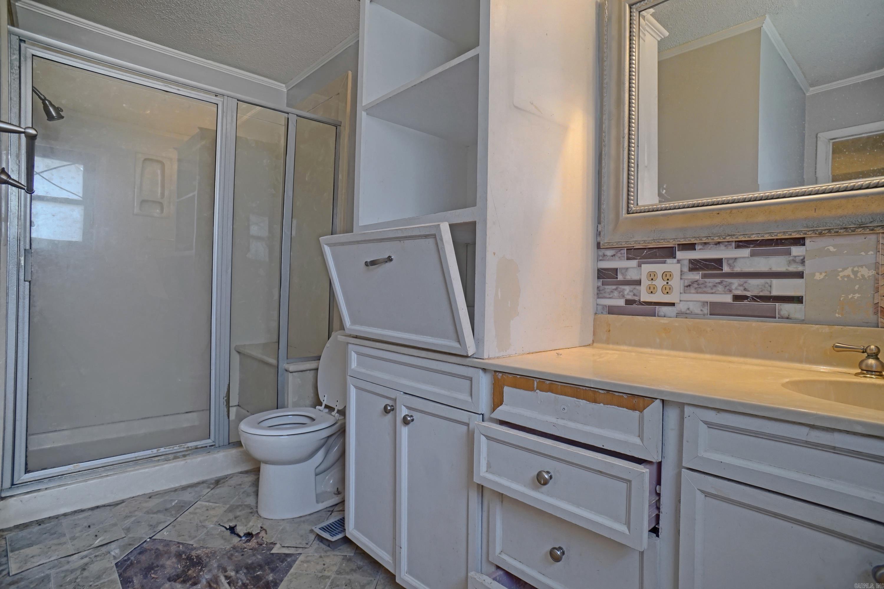 EZELL & YOUNG - Residential