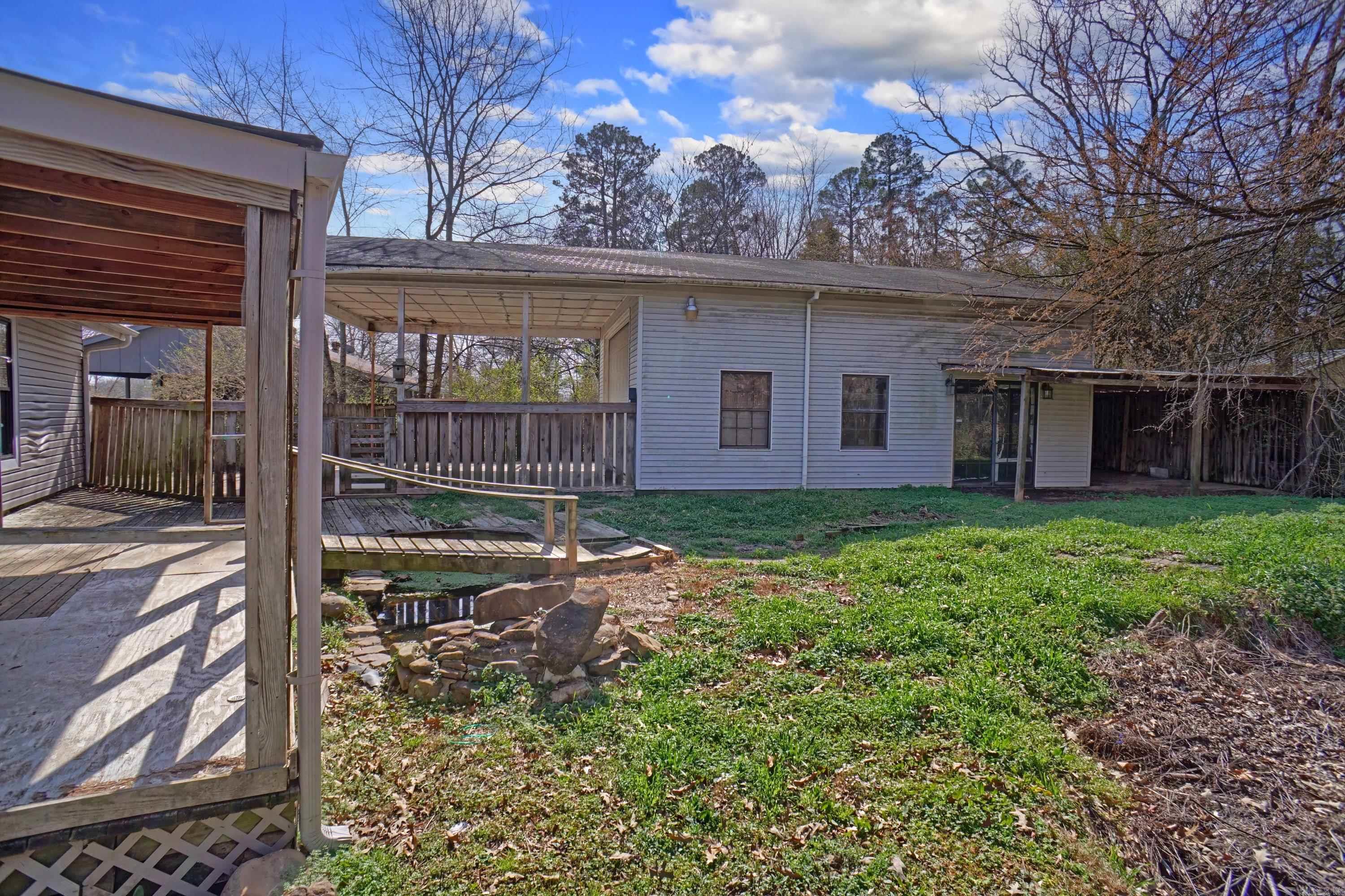 EZELL & YOUNG - Residential