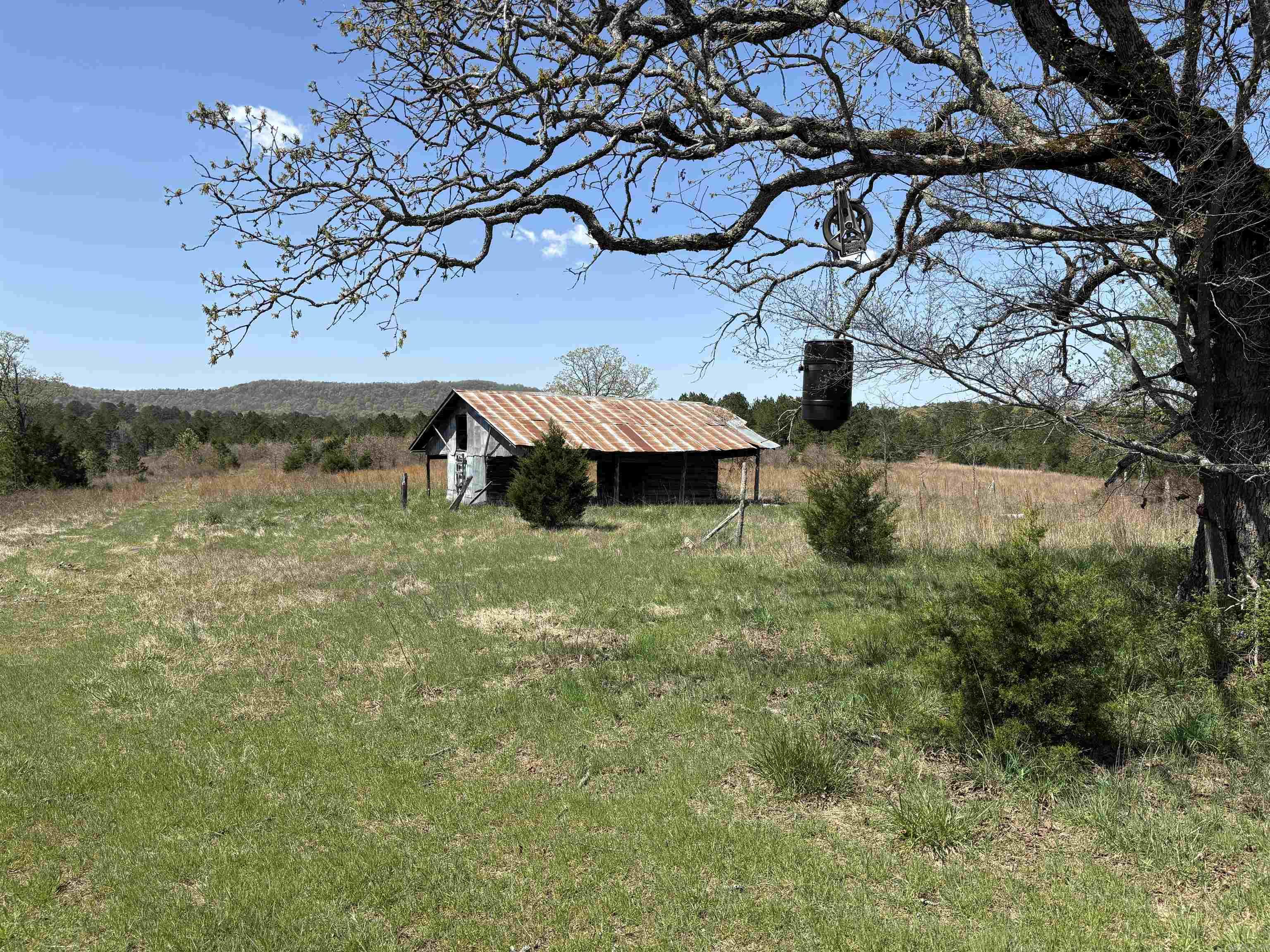 Metes & Bounds - Land