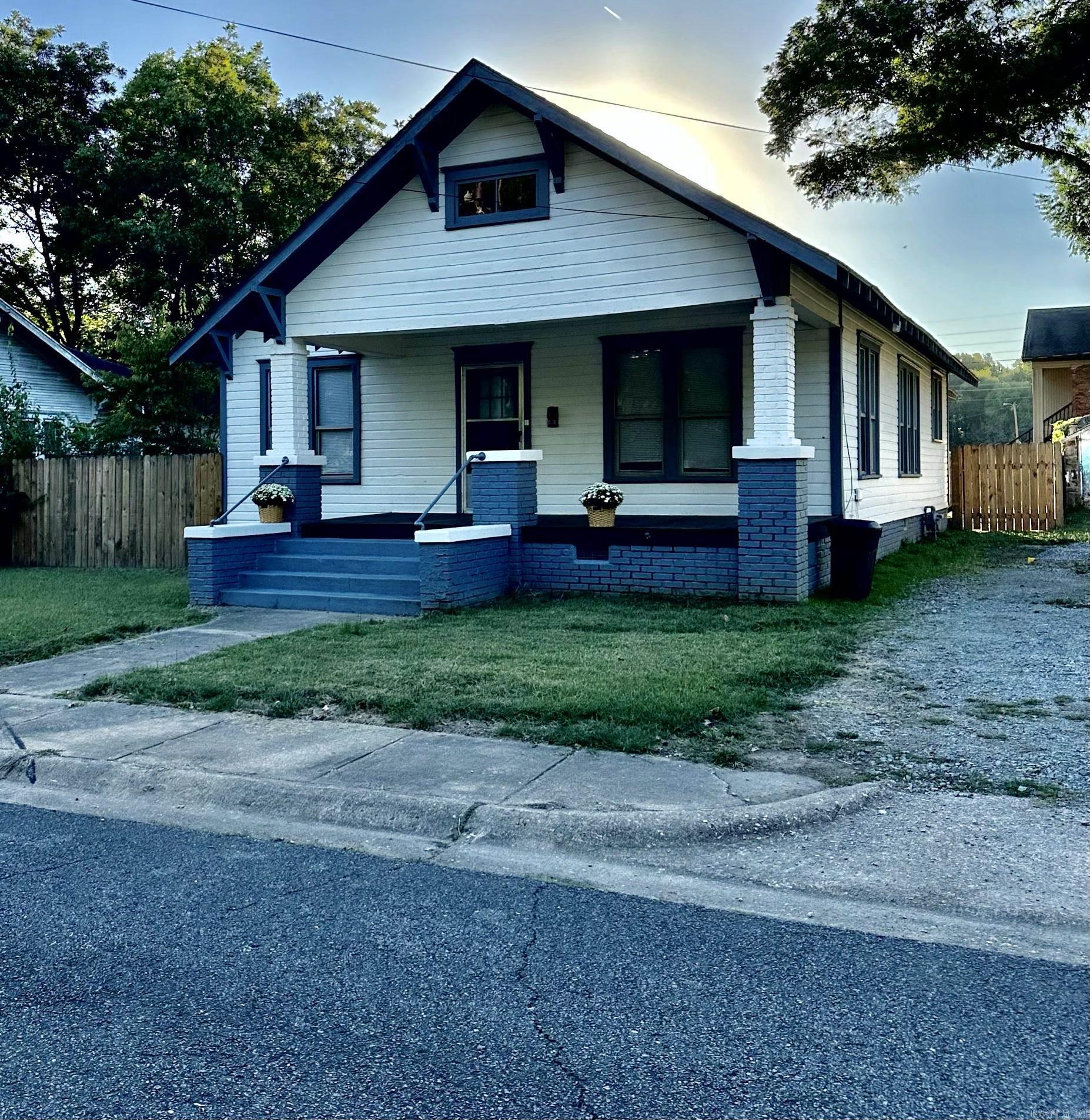 Metes & Bounds - Residential