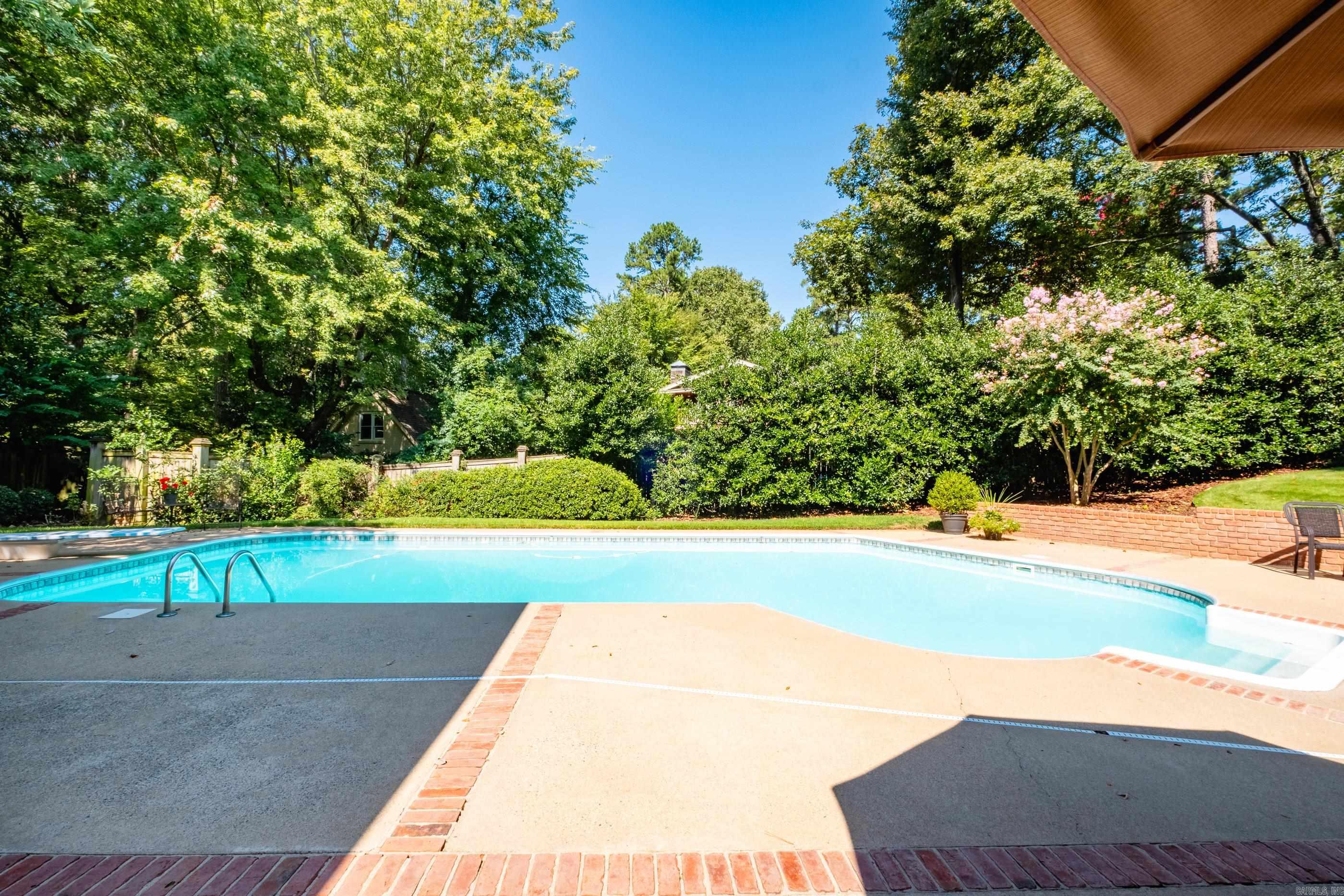 Robinwood - Residential