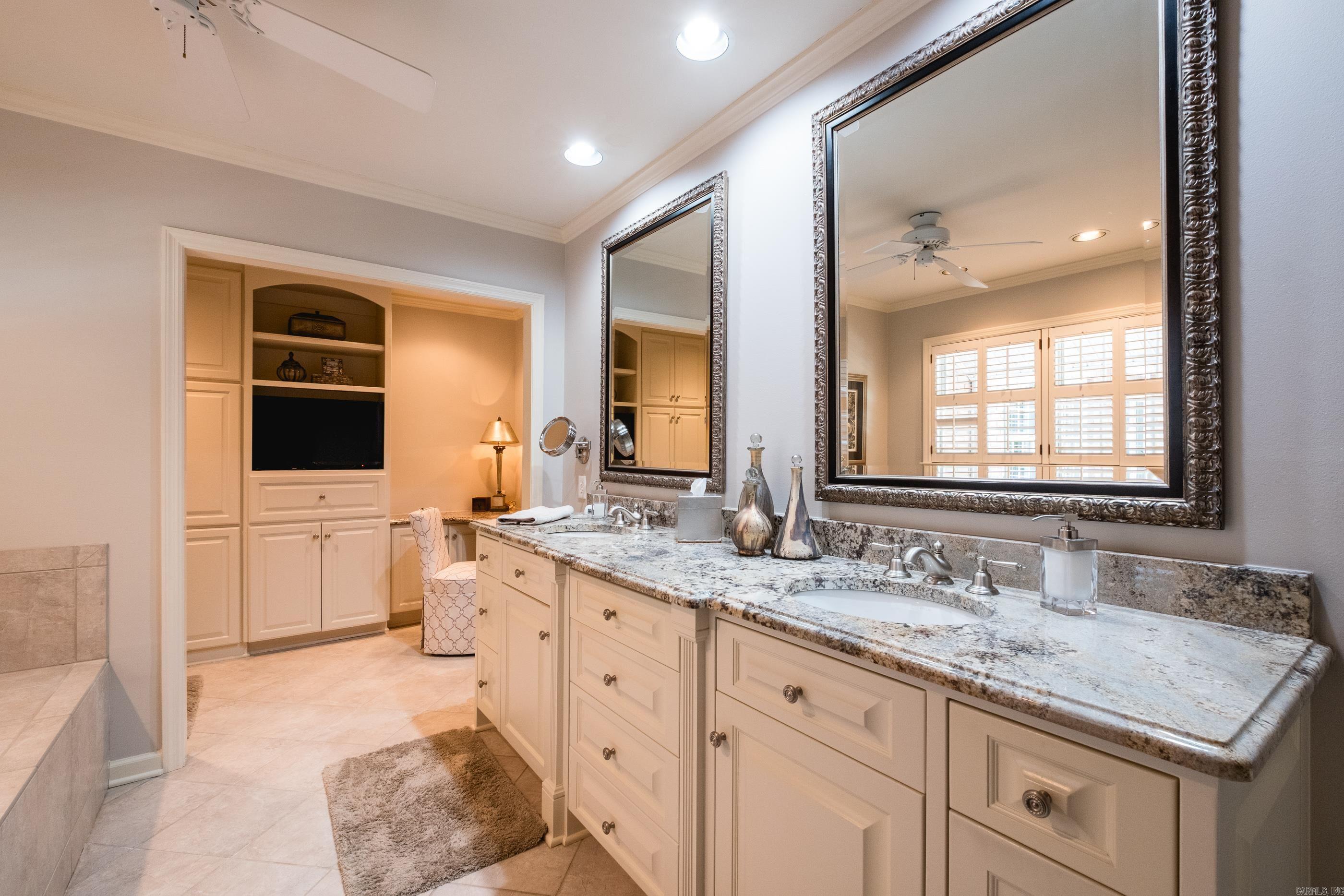 Robinwood - Residential