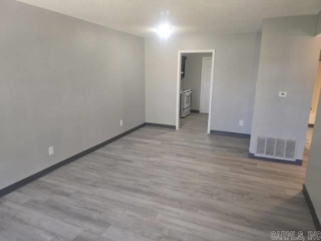 JH Scull - Residential Lease