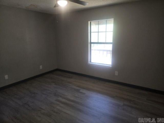 JH Scull - Residential Lease