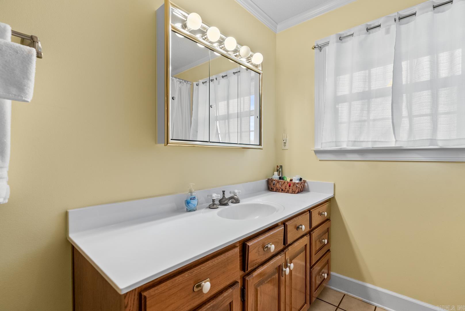 Darr Hill - Residential Lease