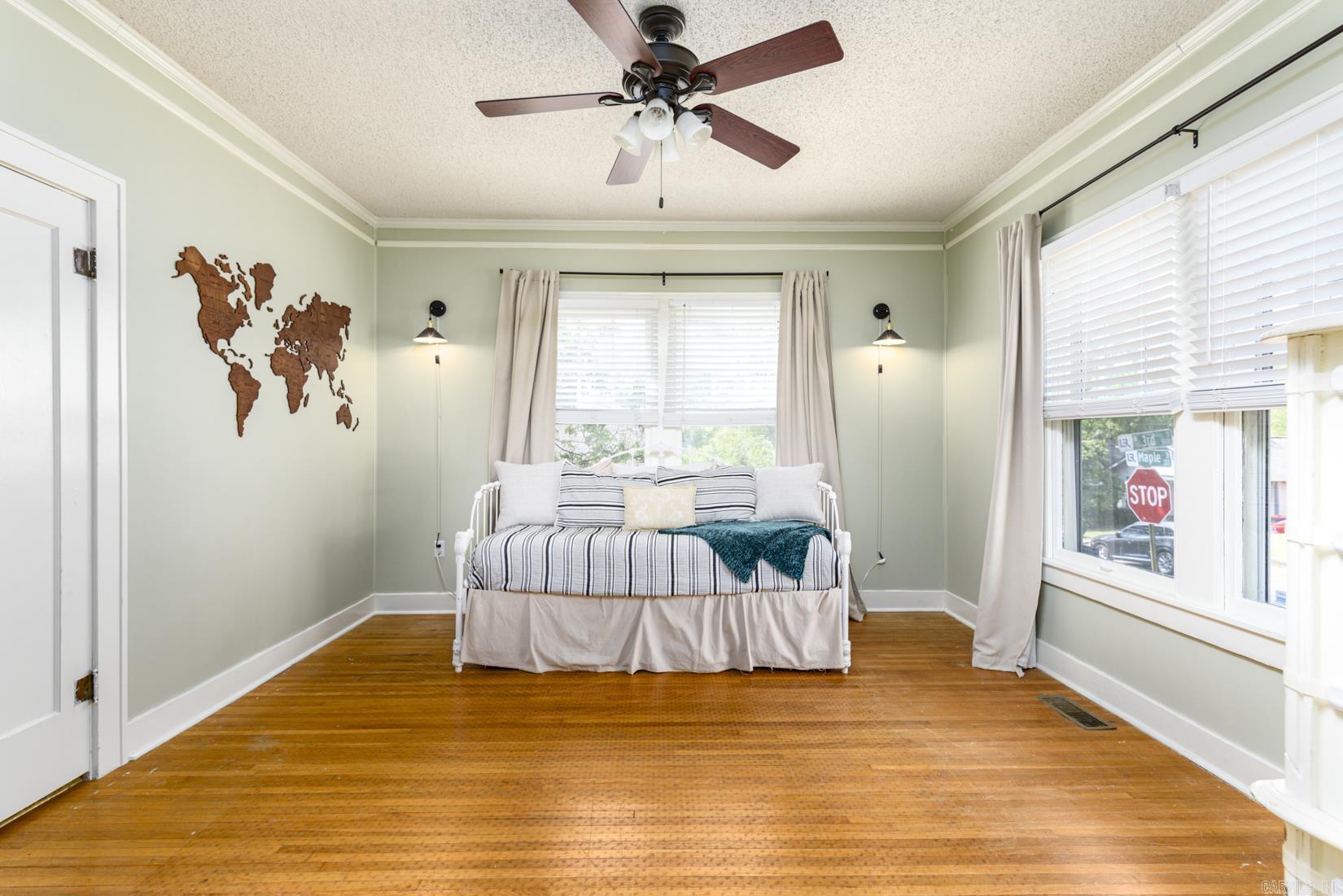 BEACHES - Residential