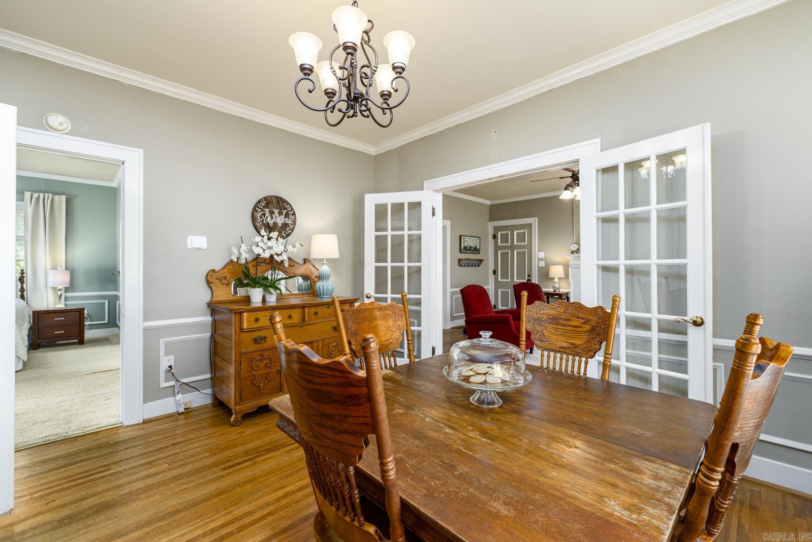 BEACHES - Residential