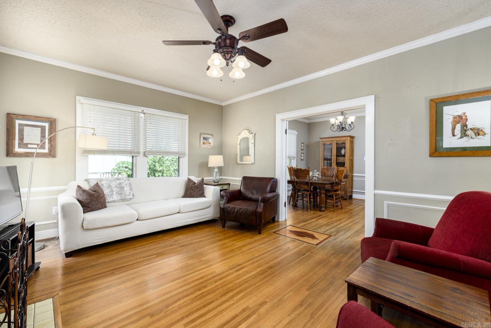 BEACHES - Residential