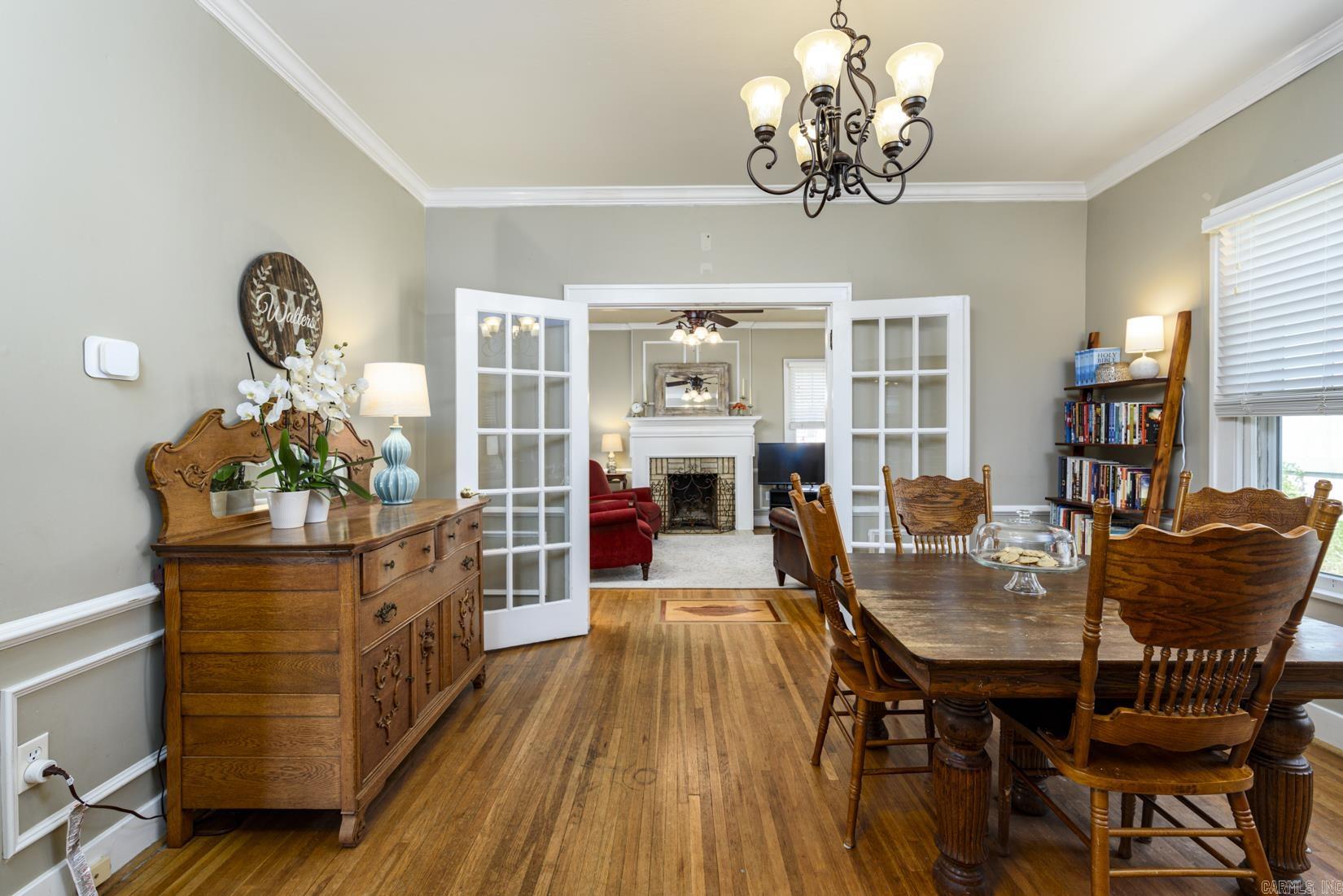 BEACHES - Residential