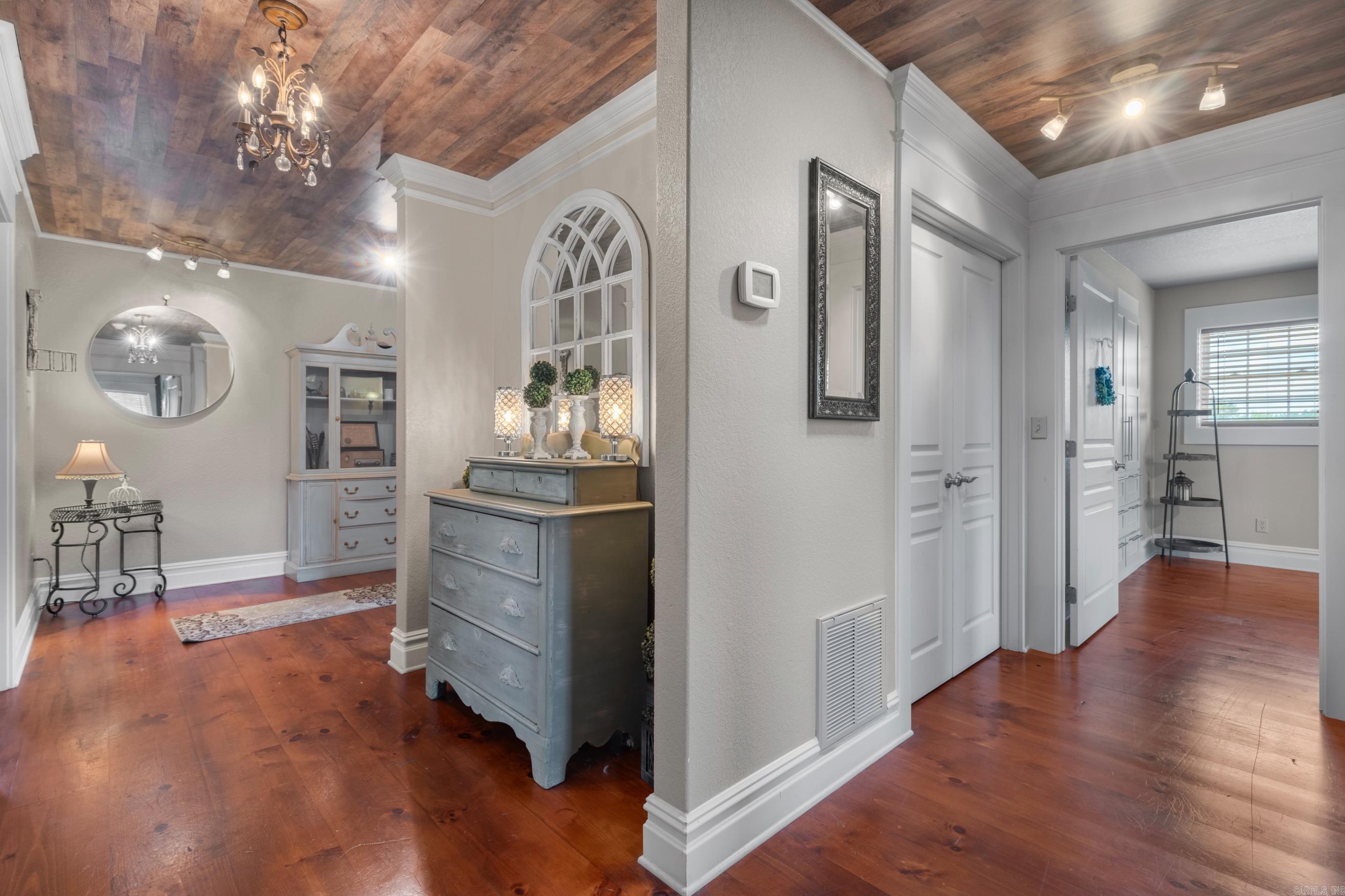 North Lake Estates - Residential