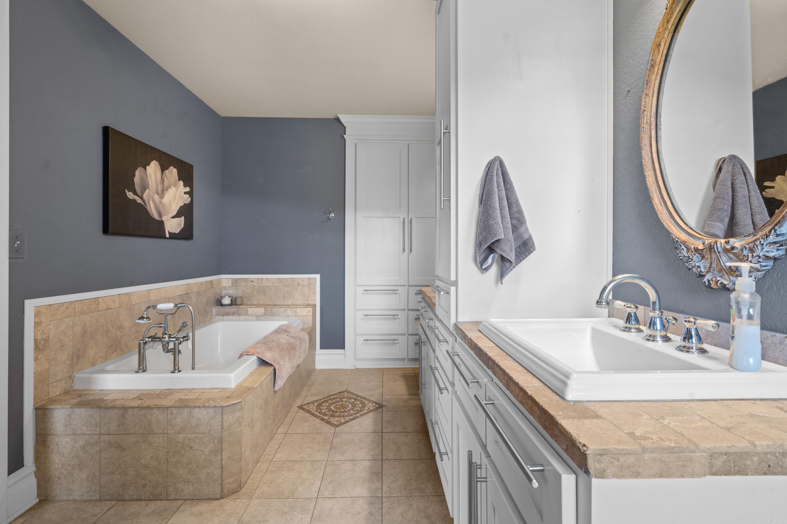 North Lake Estates - Residential