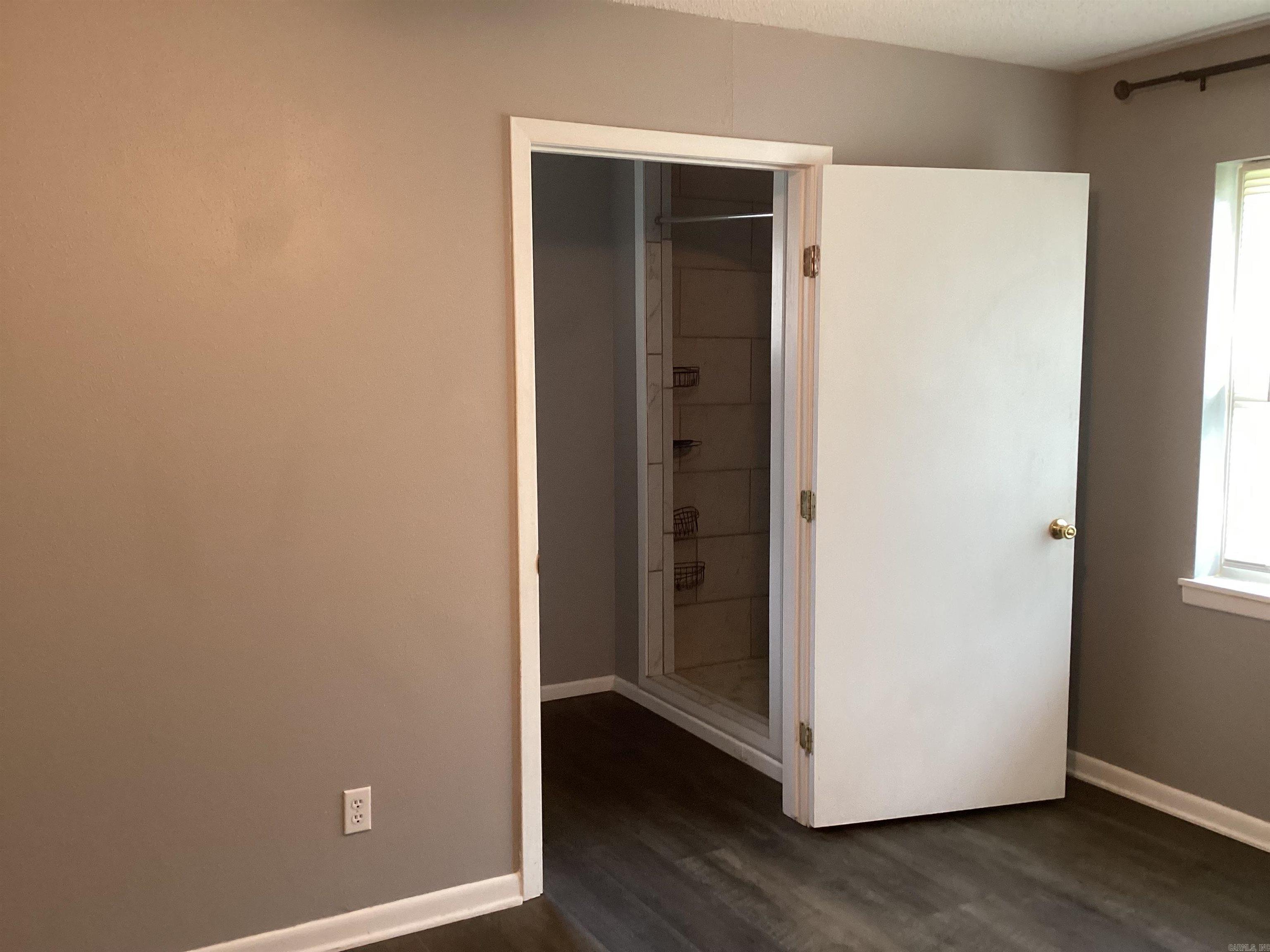 Robin Hood - Residential