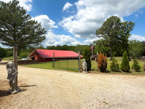 Photo of 31 Liberty Hill Circle, Hardy, AR 72542 (MLS # 26017124)