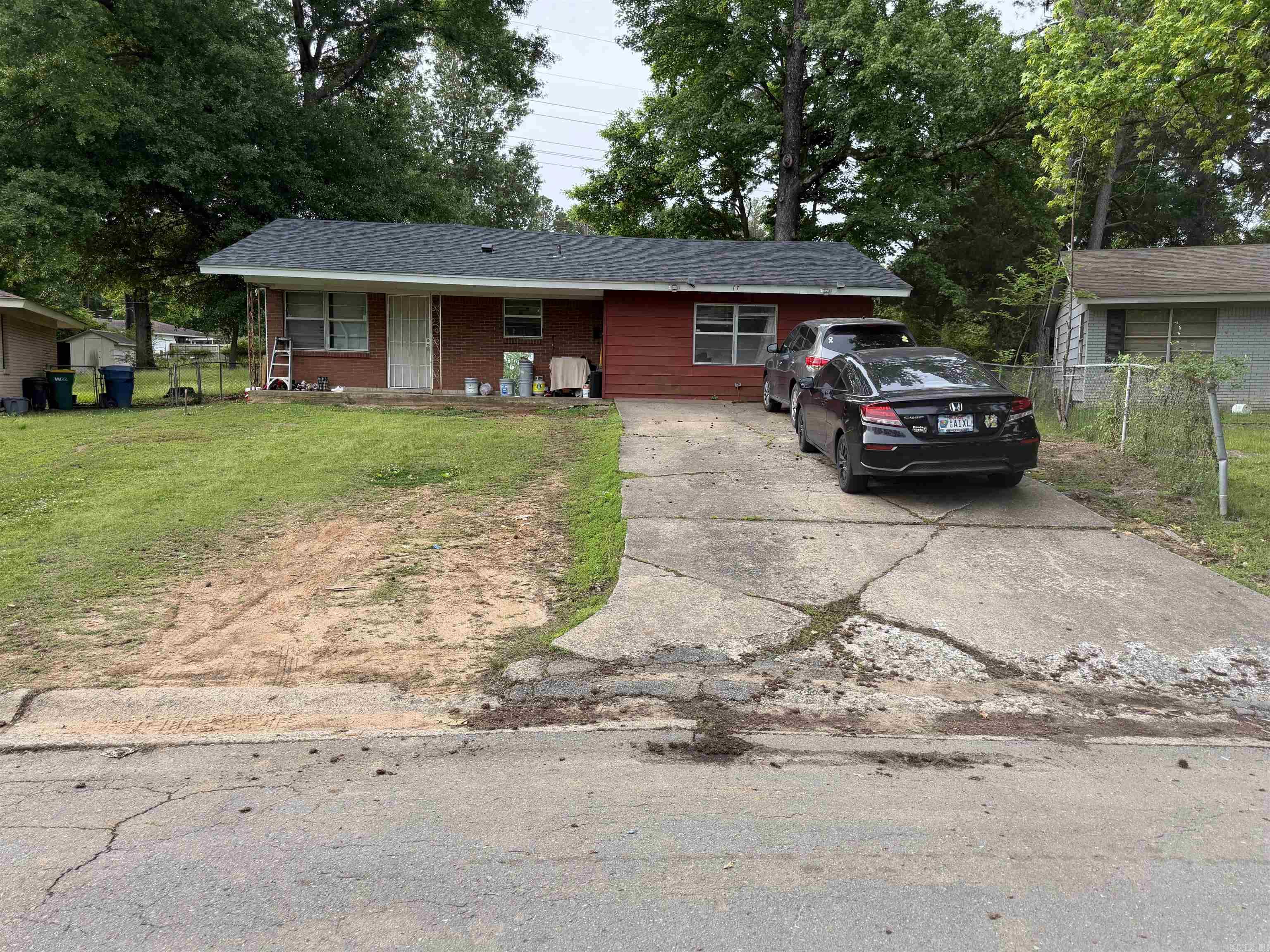 WAKEFIELD VILLAGE - Residential