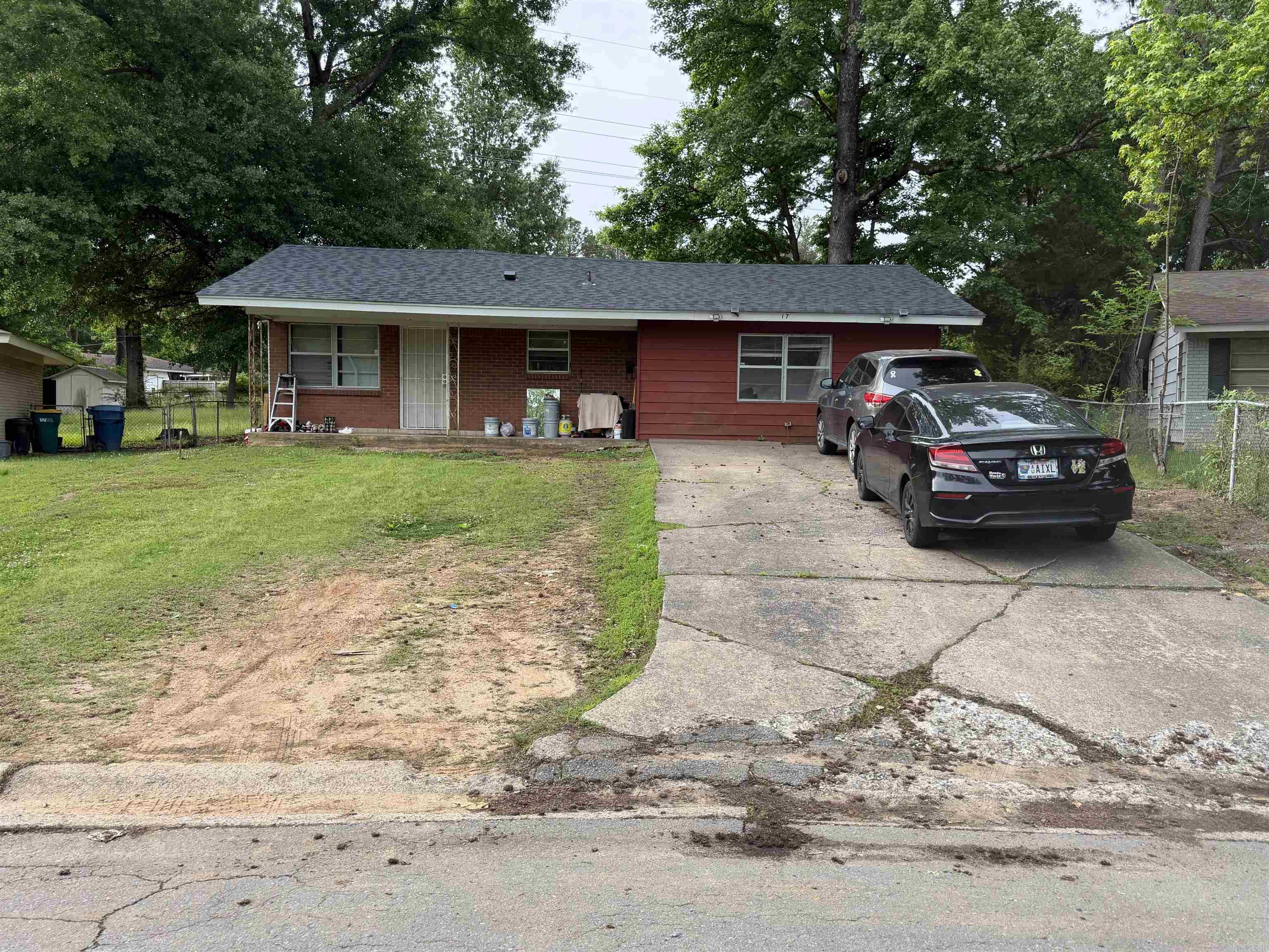 WAKEFIELD VILLAGE - Residential