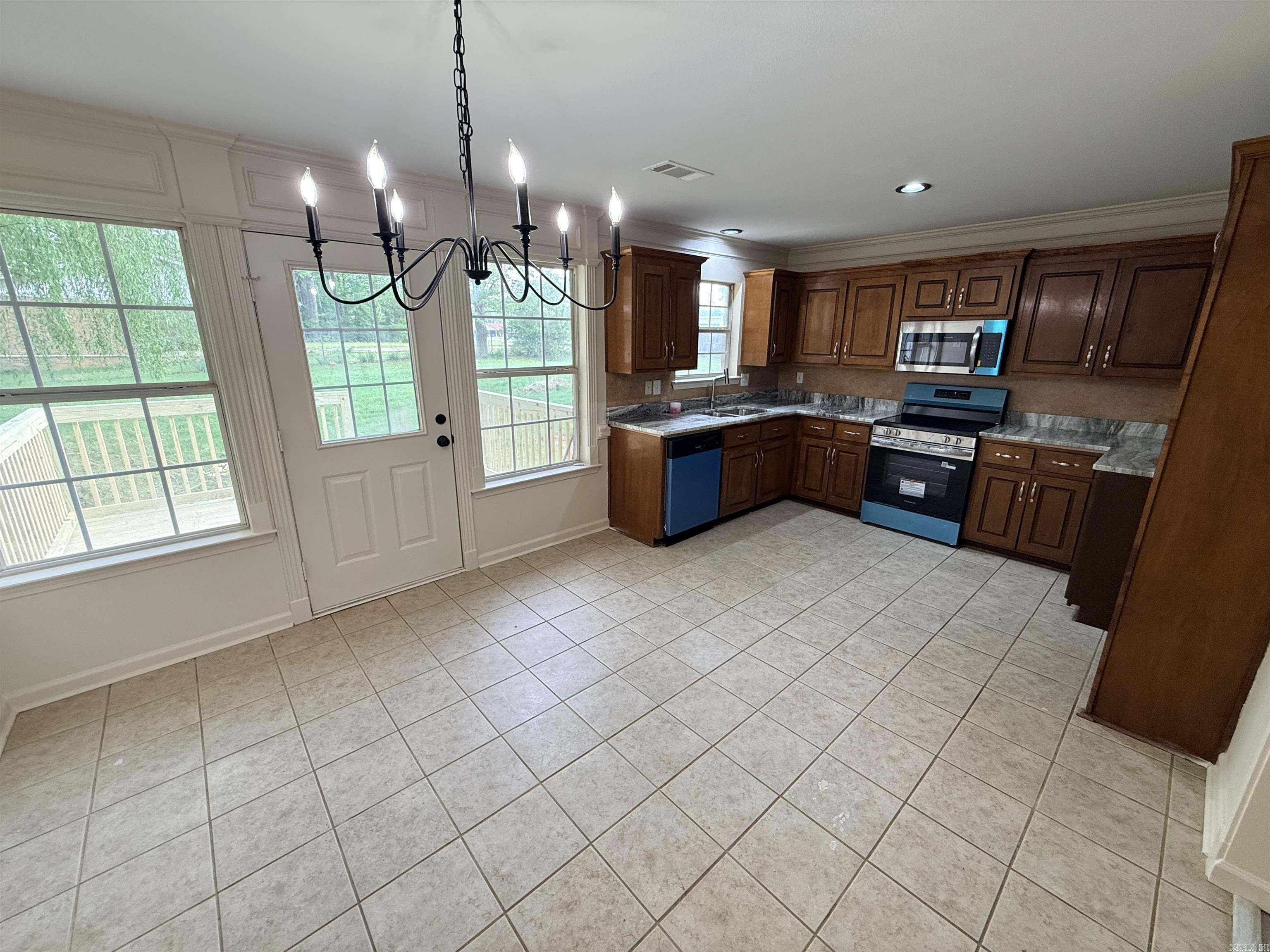 FOWLER RIDGE - Residential