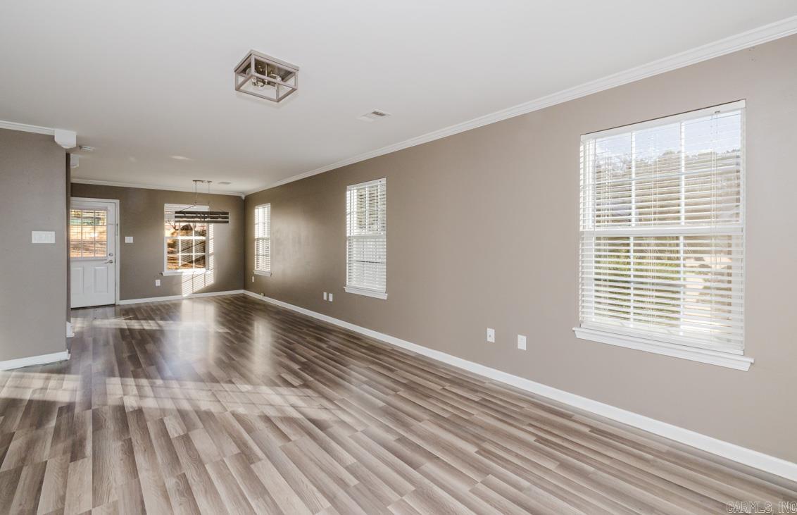 SHARON OAKS - Residential