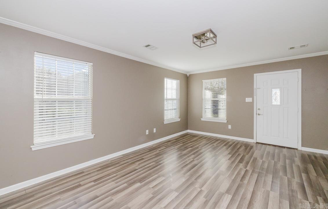 SHARON OAKS - Residential