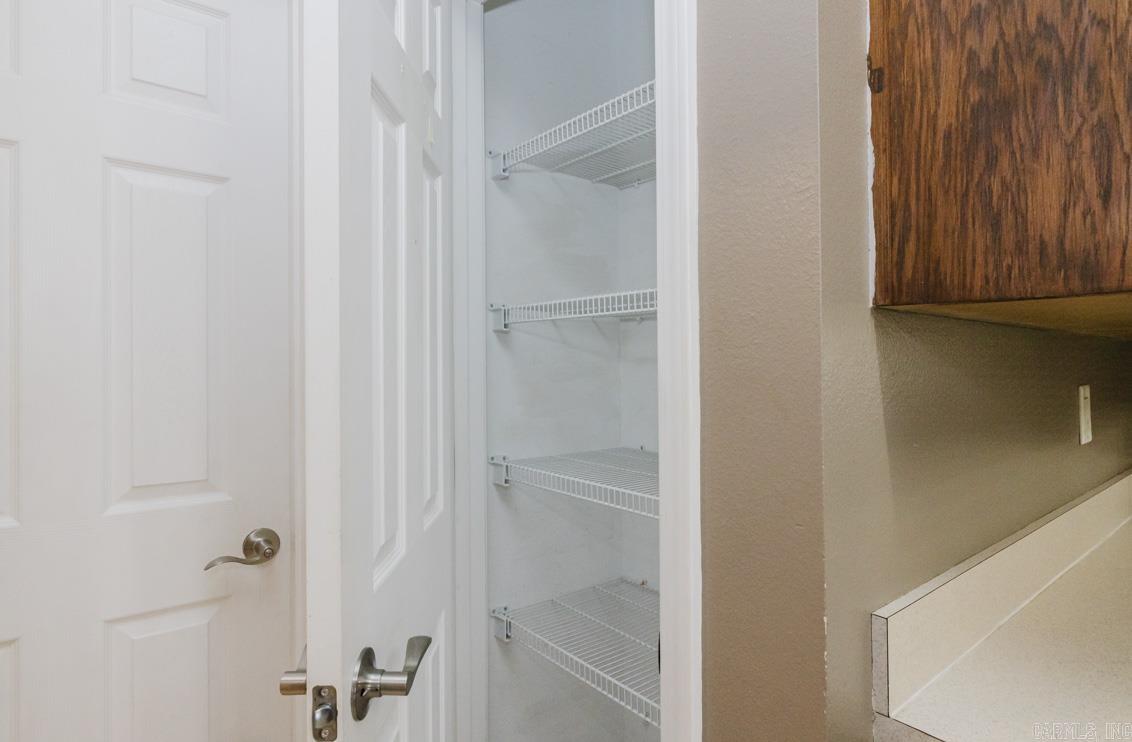 SHARON OAKS - Residential