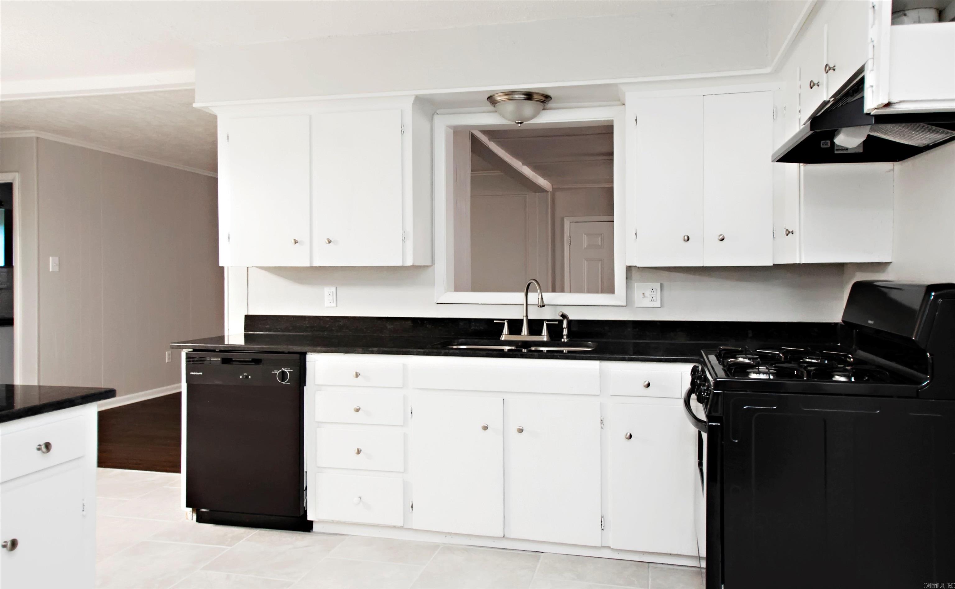 Wakefeild Village - Residential Lease