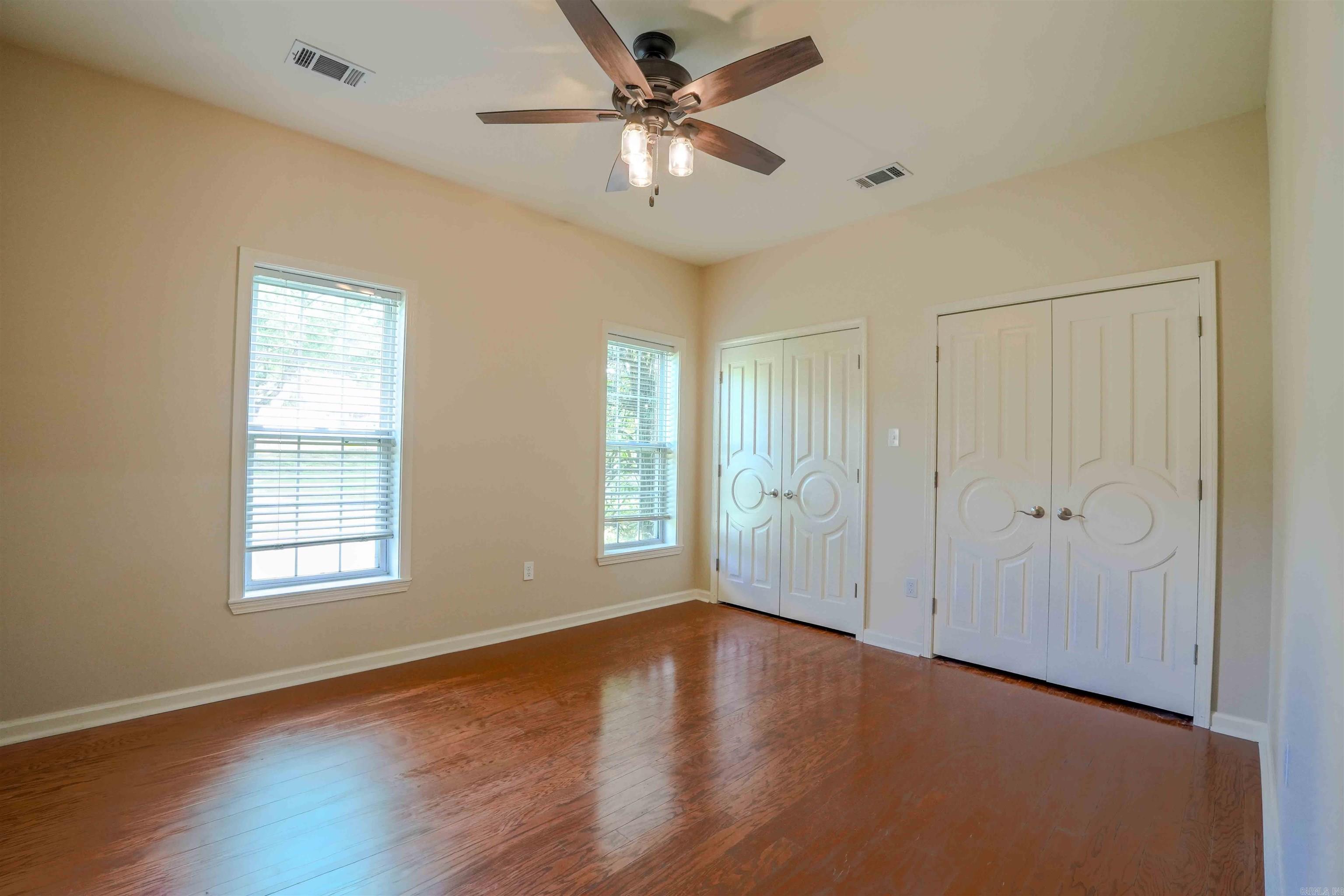 VALLEY RIDGE - Residential