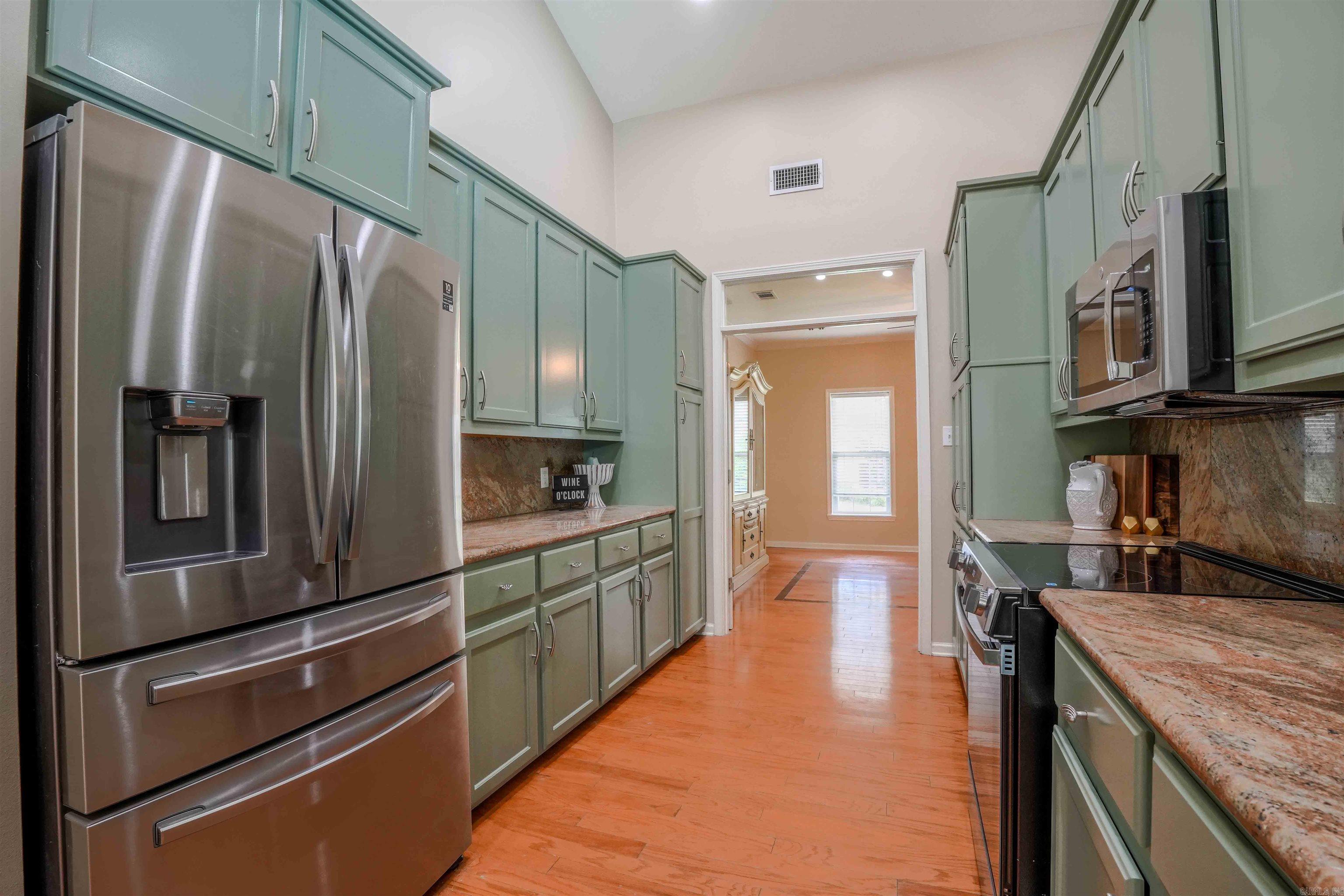 VALLEY RIDGE - Residential