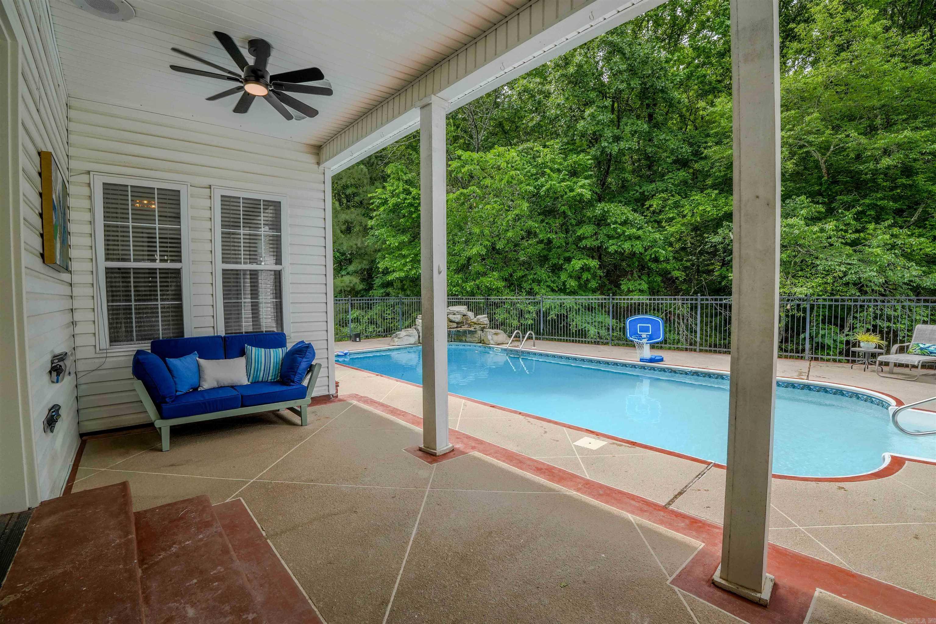 VALLEY RIDGE - Residential