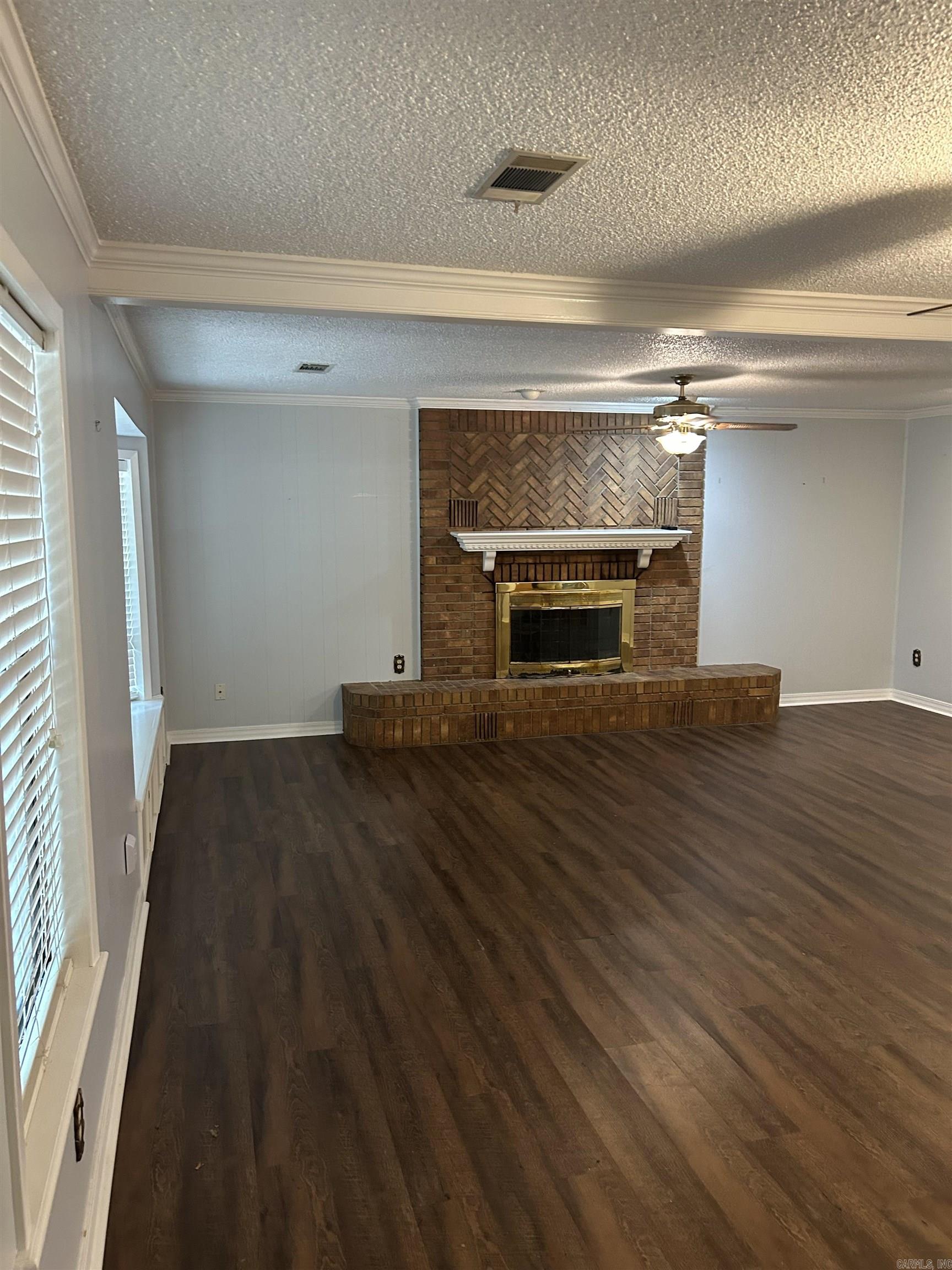 CLOVERDALE - Residential