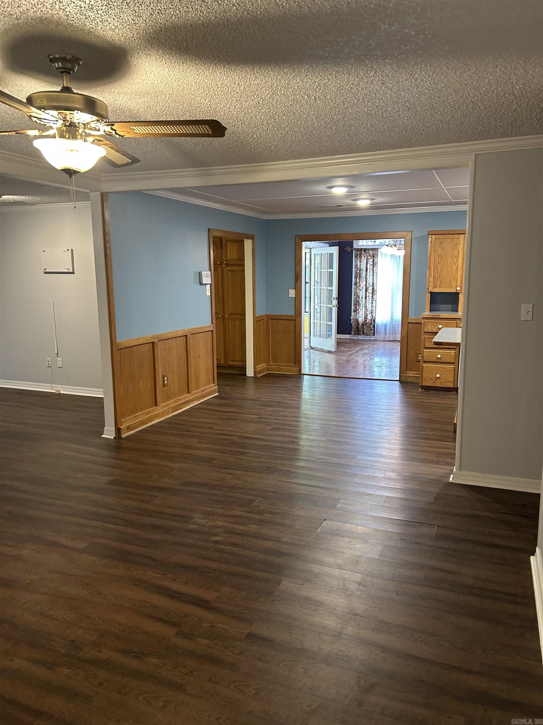 CLOVERDALE - Residential