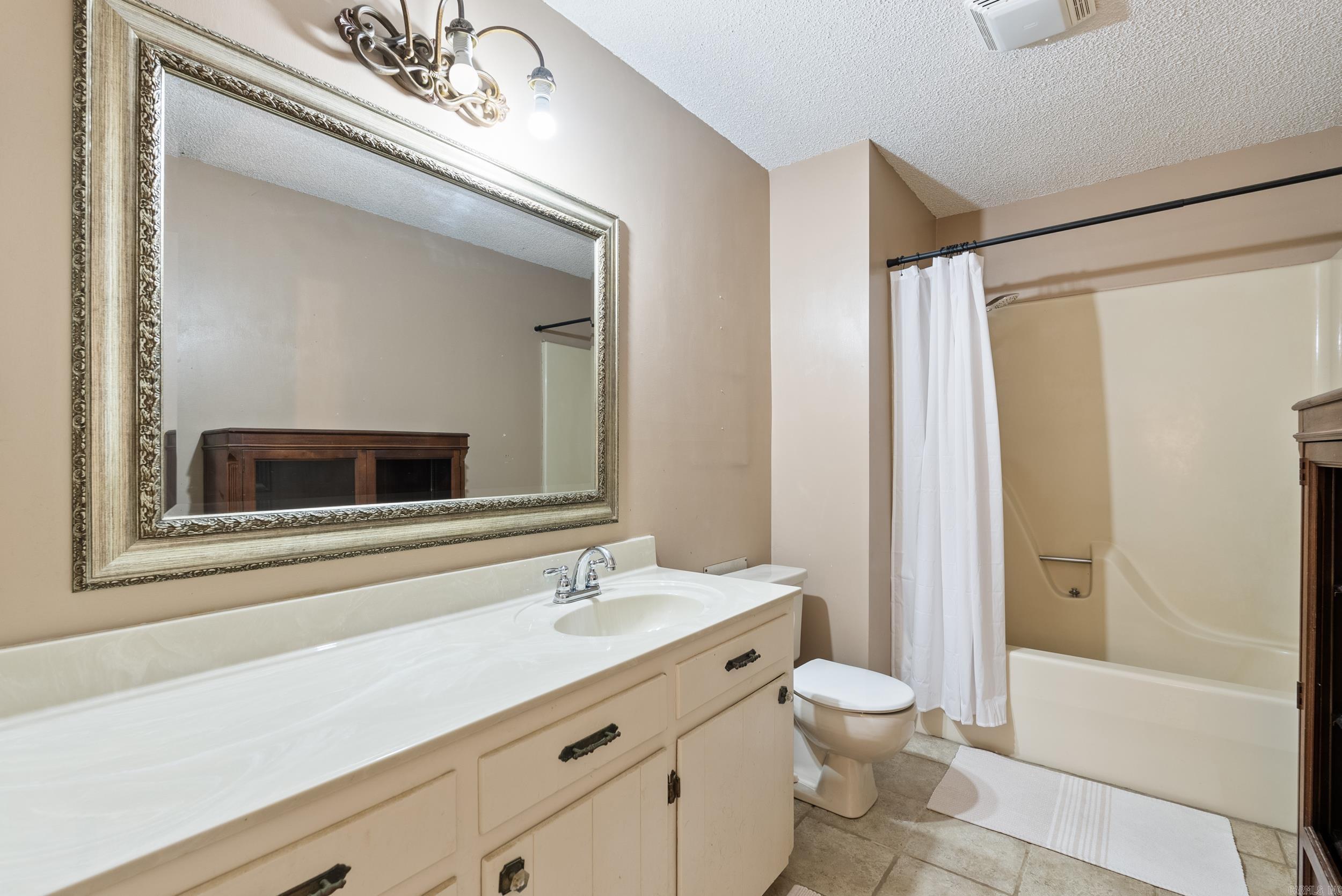 BAINBRIDGE - Residential
