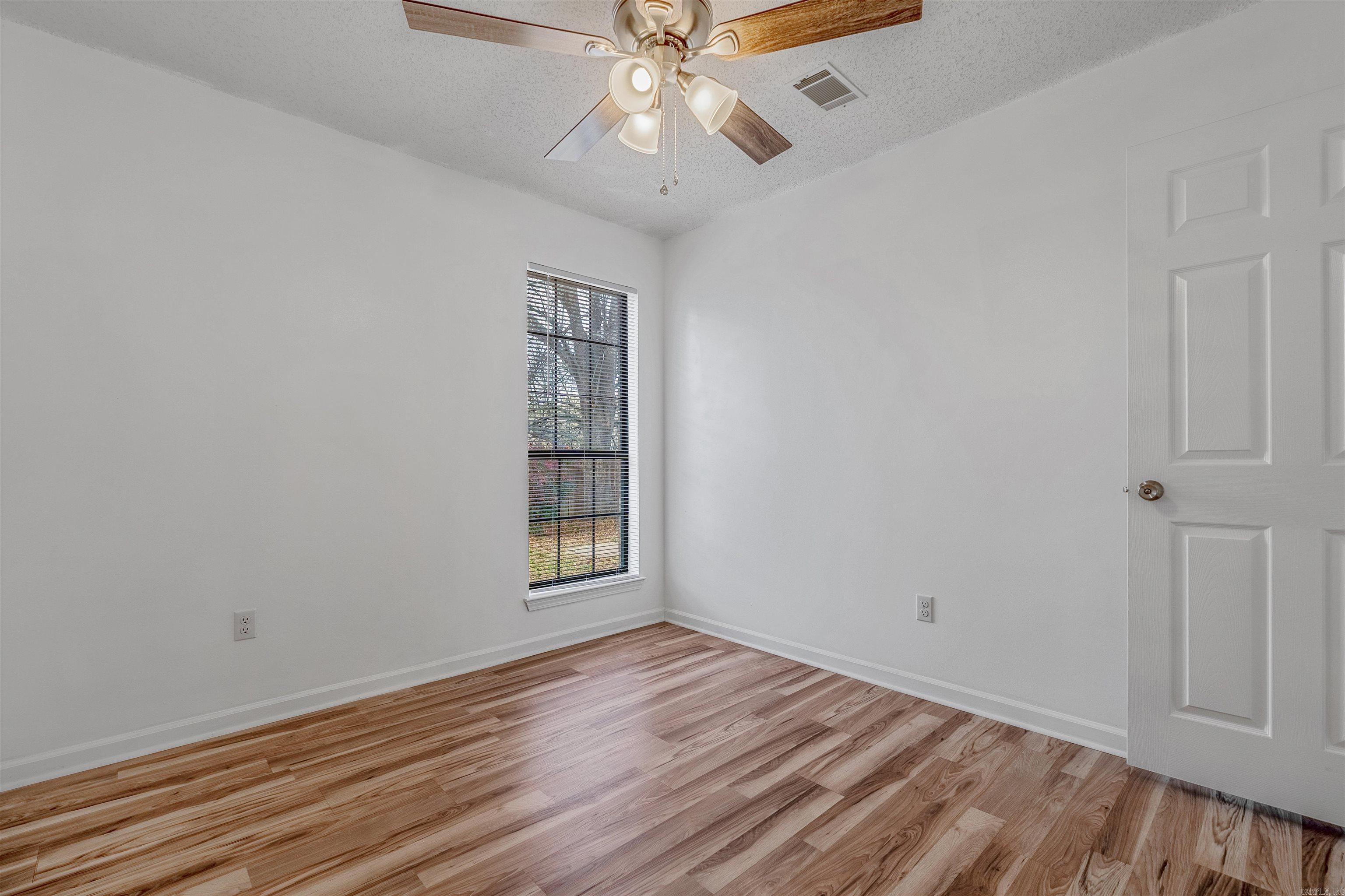 MAGNOLIA POINT - Residential