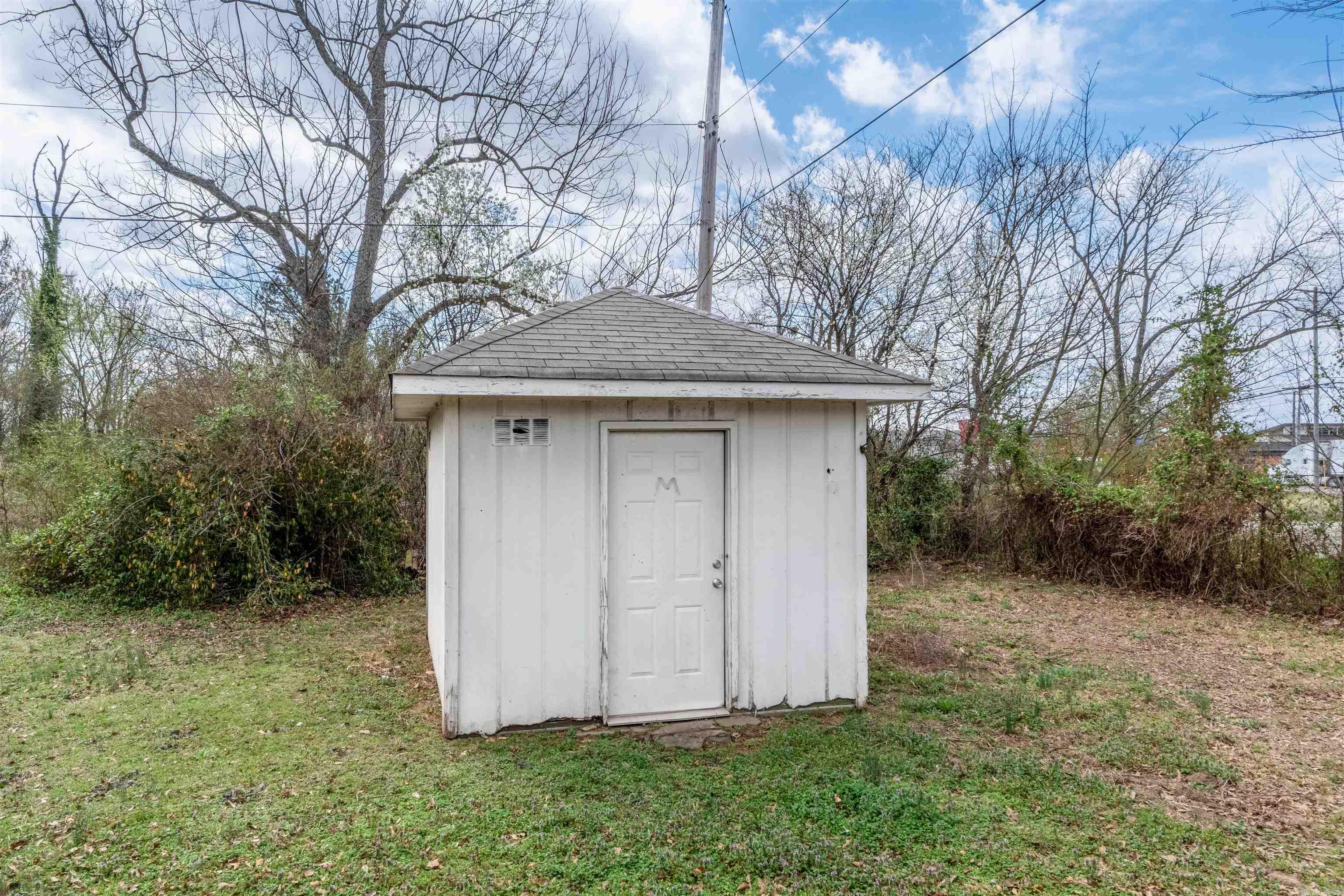 MAGNOLIA POINT - Residential